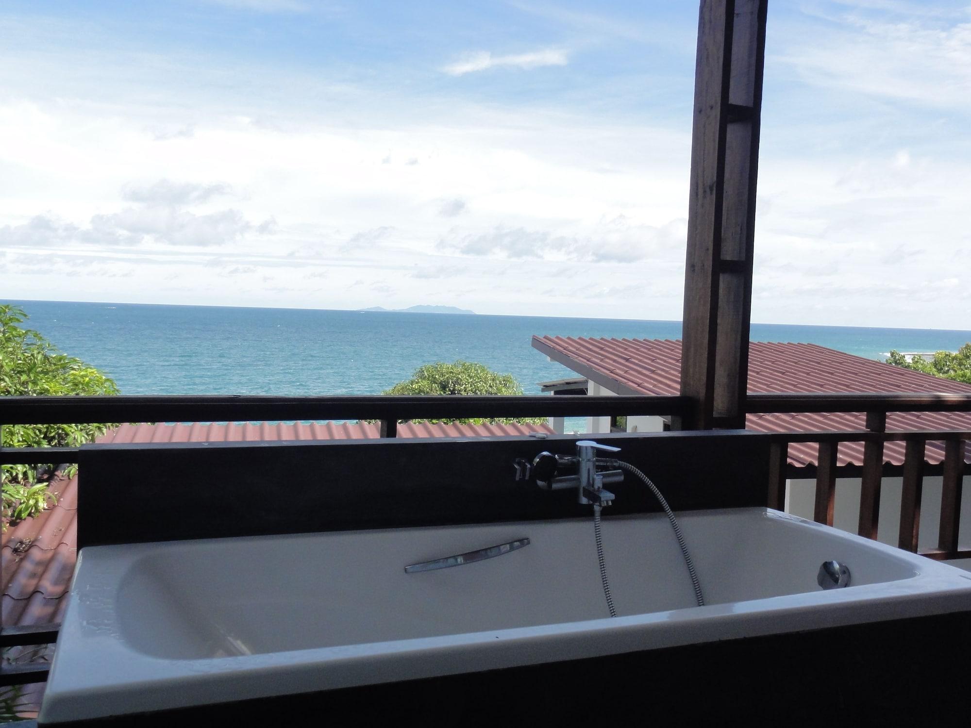 Playa High Life Bungalow