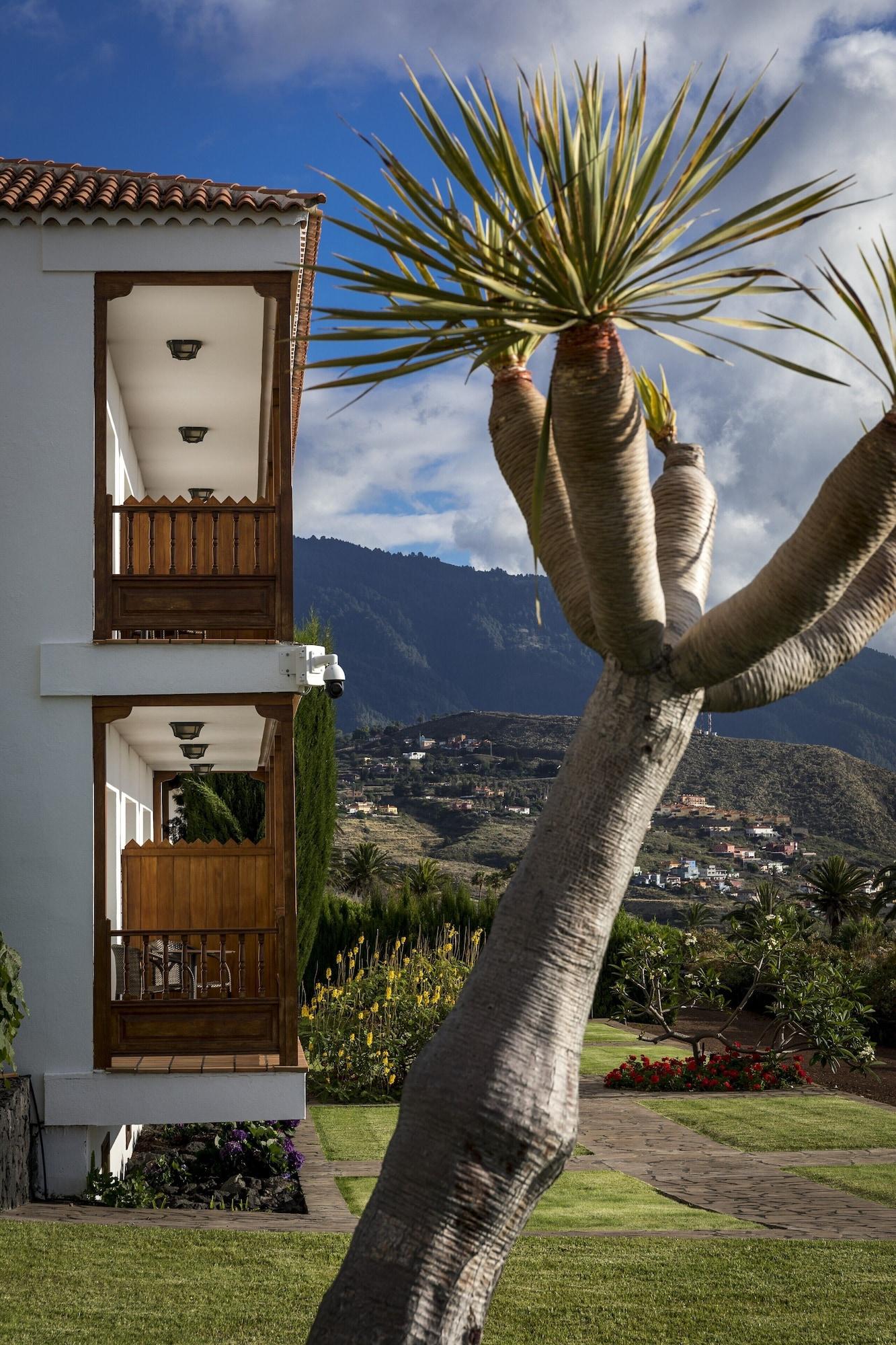 Vista Exterior Parador de La Palma