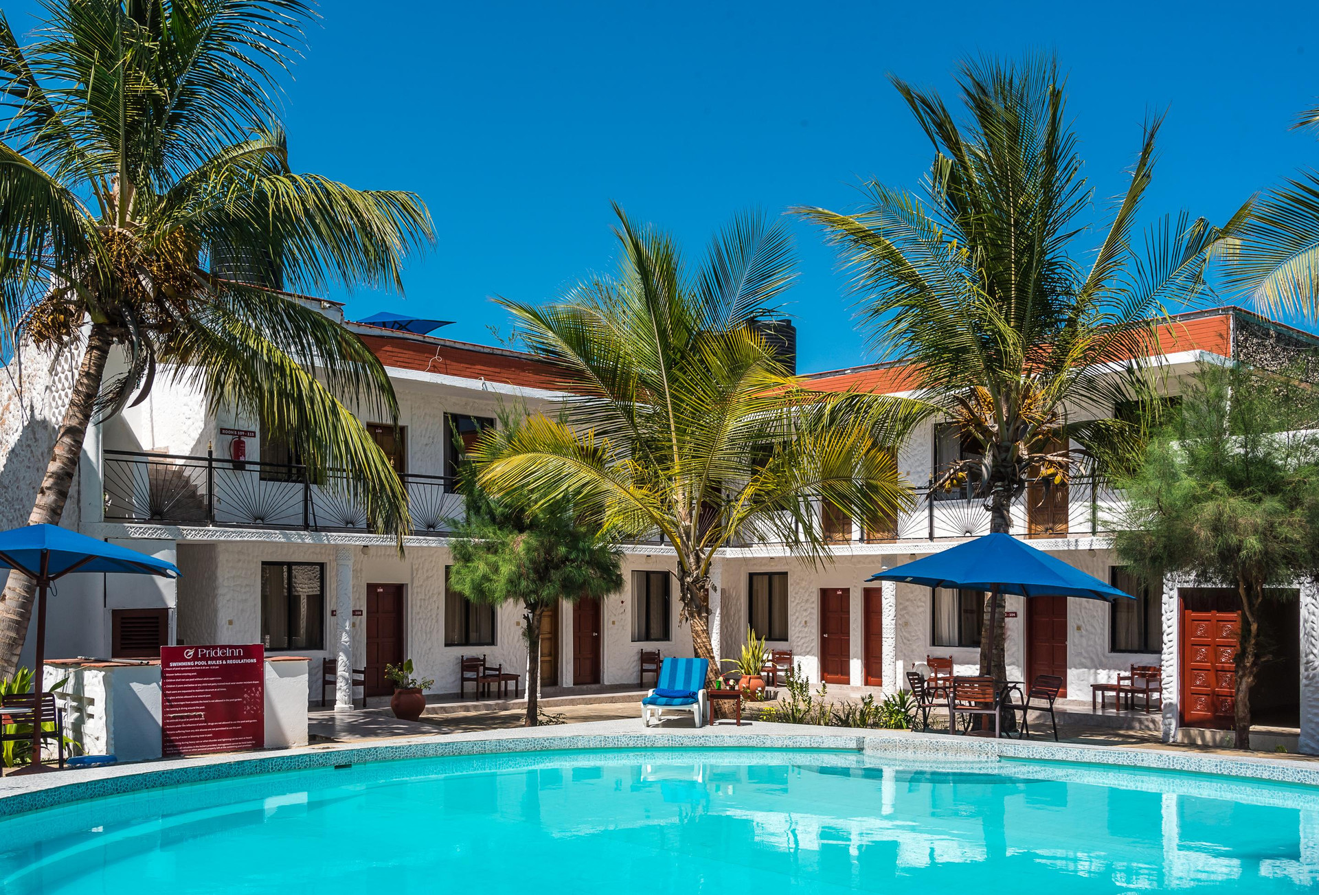 Vista Exterior PrideInn Hotel Nyali