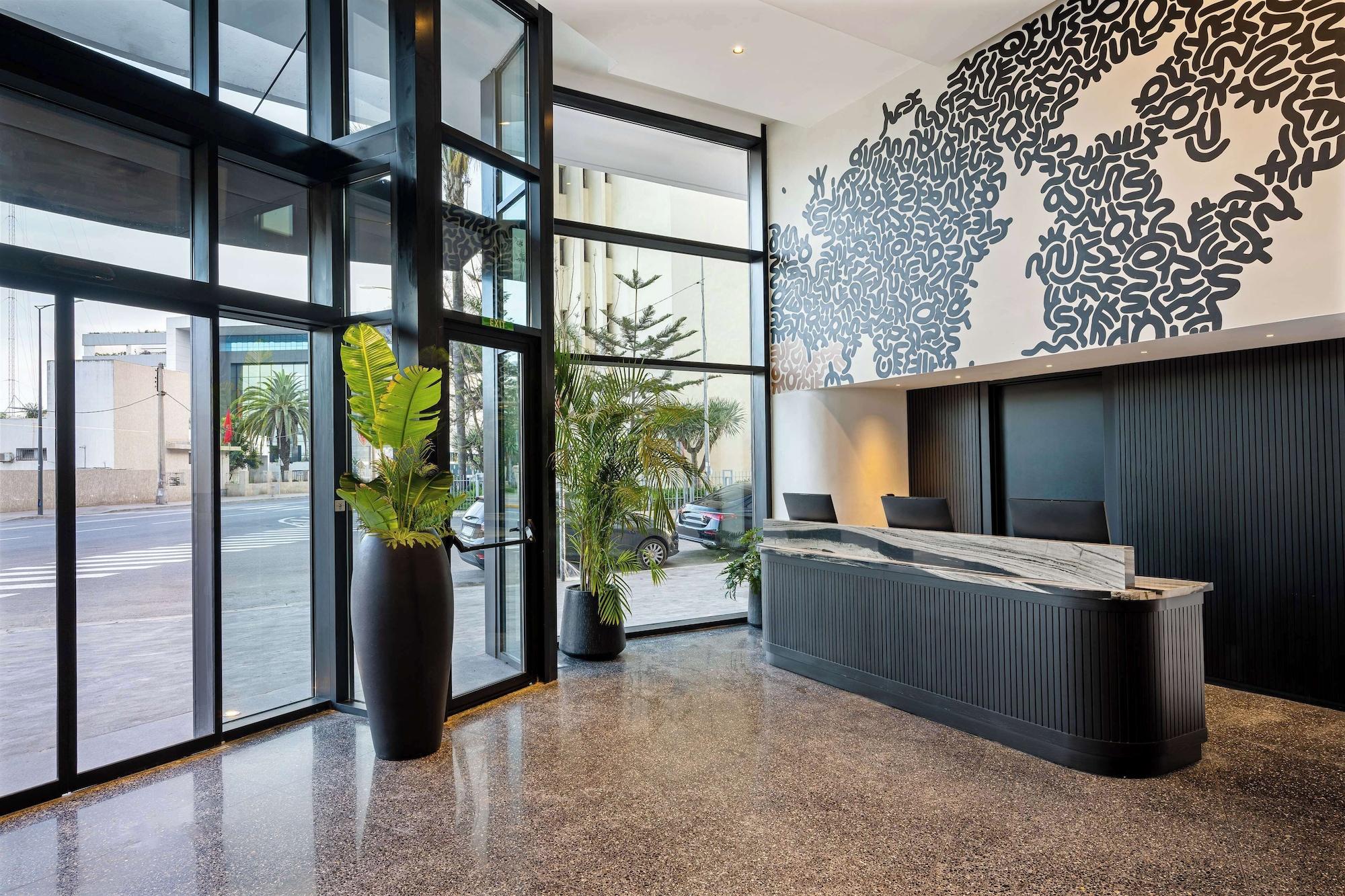 Vista Lobby Radisson Hotel Casablanca Gauthier La Citadelle