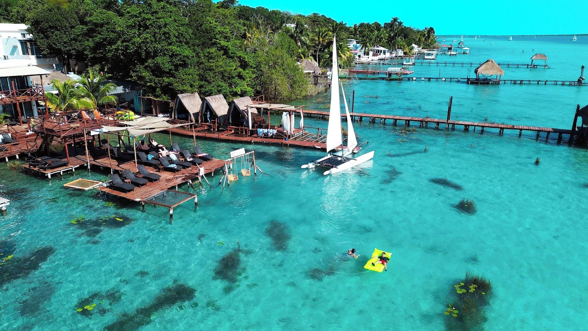 Bar/Salón El Búho Eco-Cabañas Hostal.