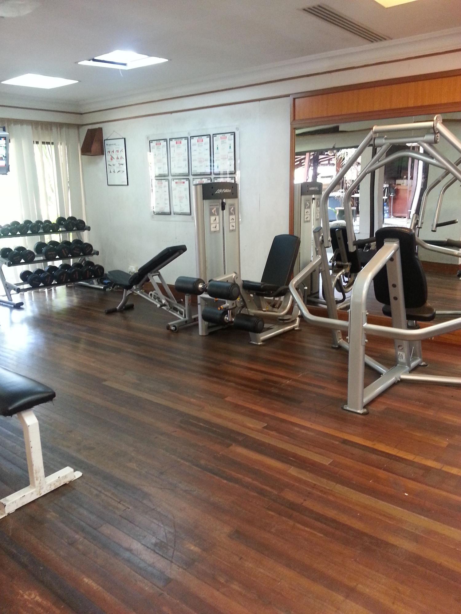 Gimnasio Tiara Labuan Hotel