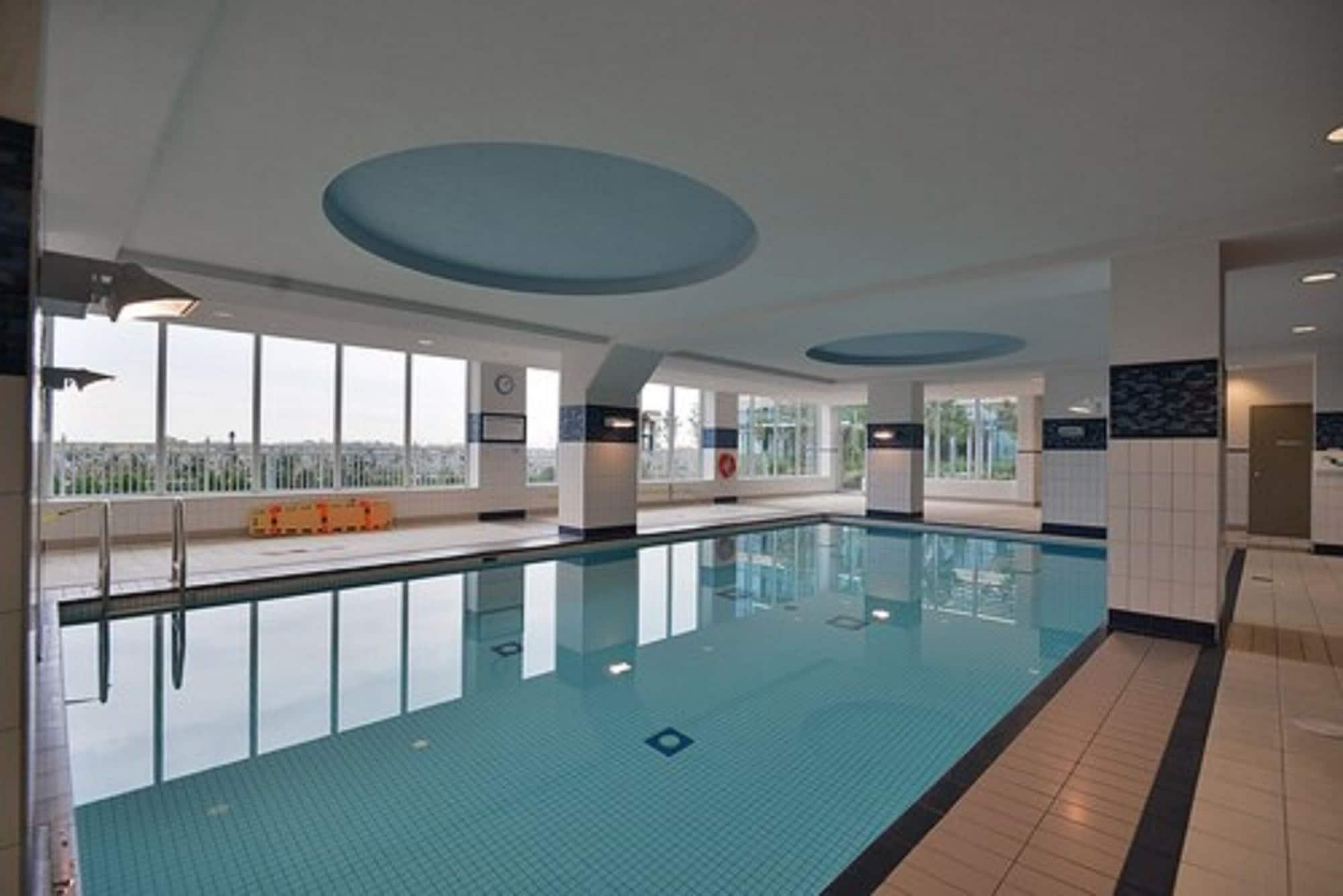 Gimnasio Pathway Suites