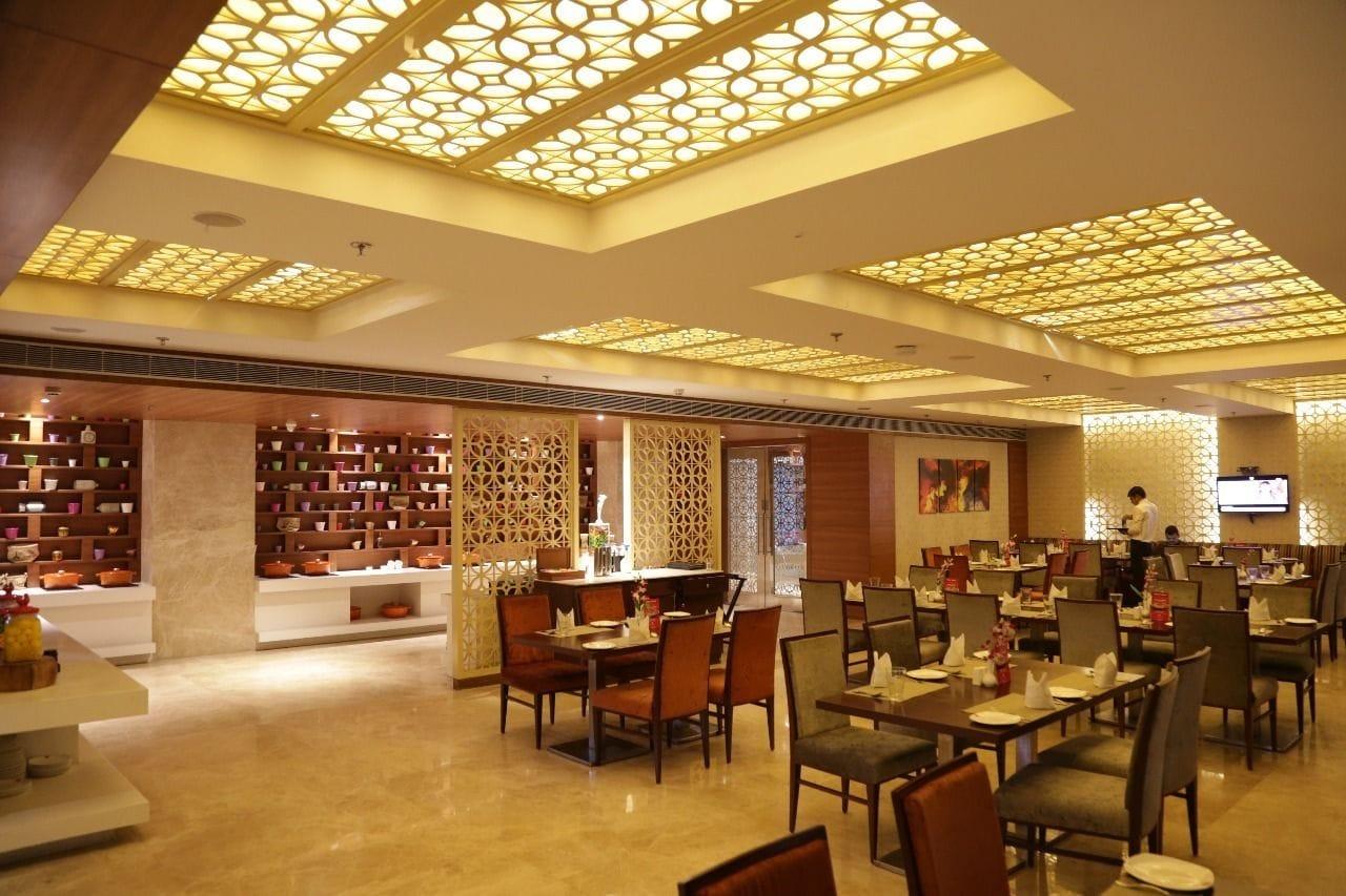 Restaurant The P L Palace Agra