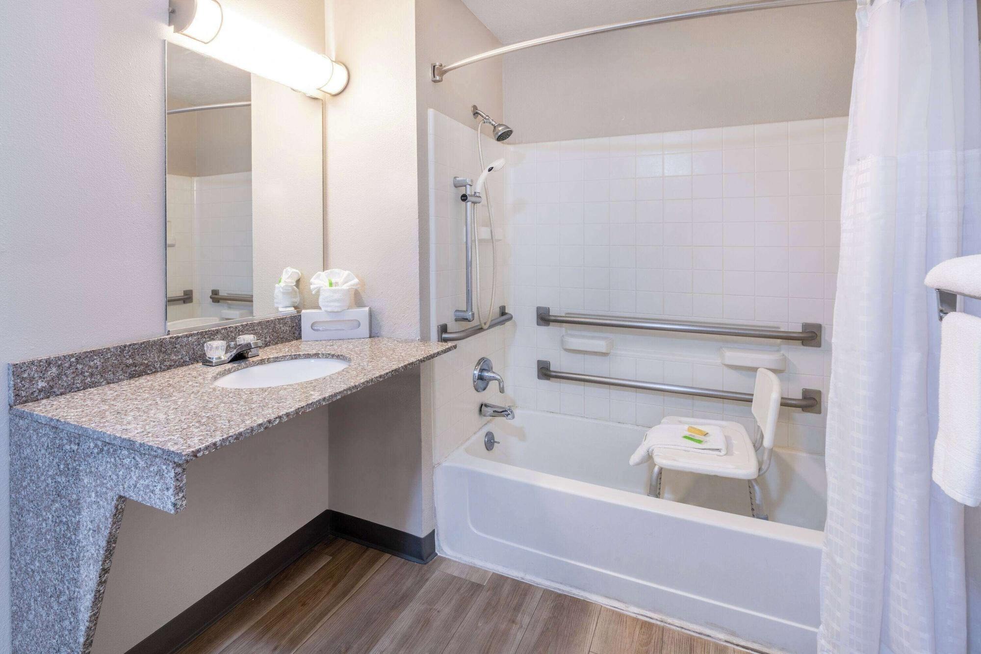 Varios Days Inn by Wyndham Los Lunas