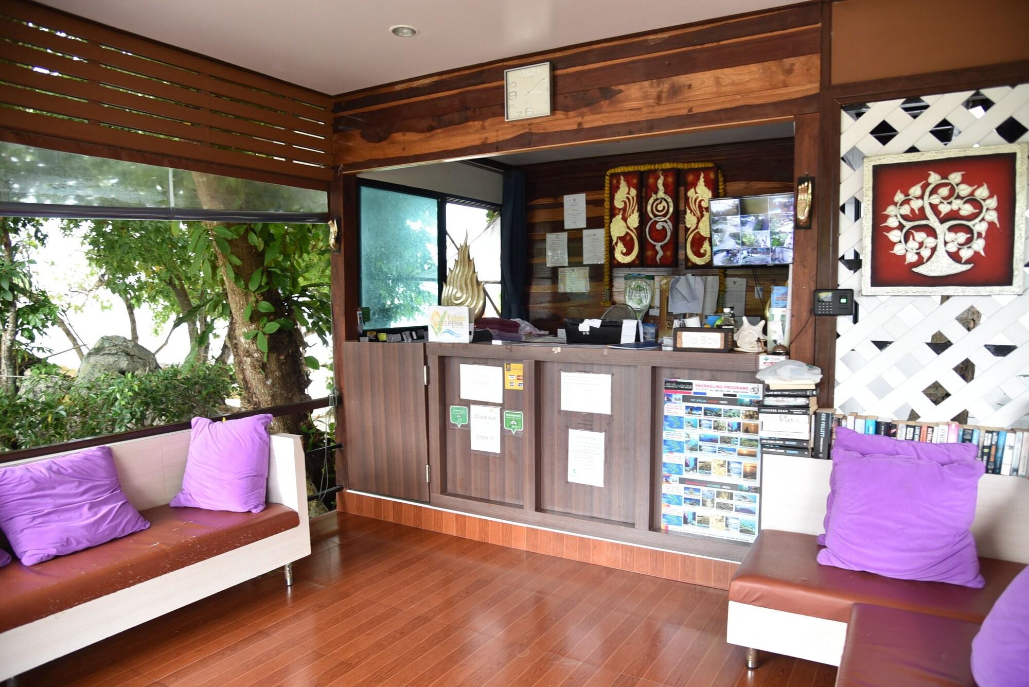 Vista Lobby Kathalee Beach Resort Koh Lipe