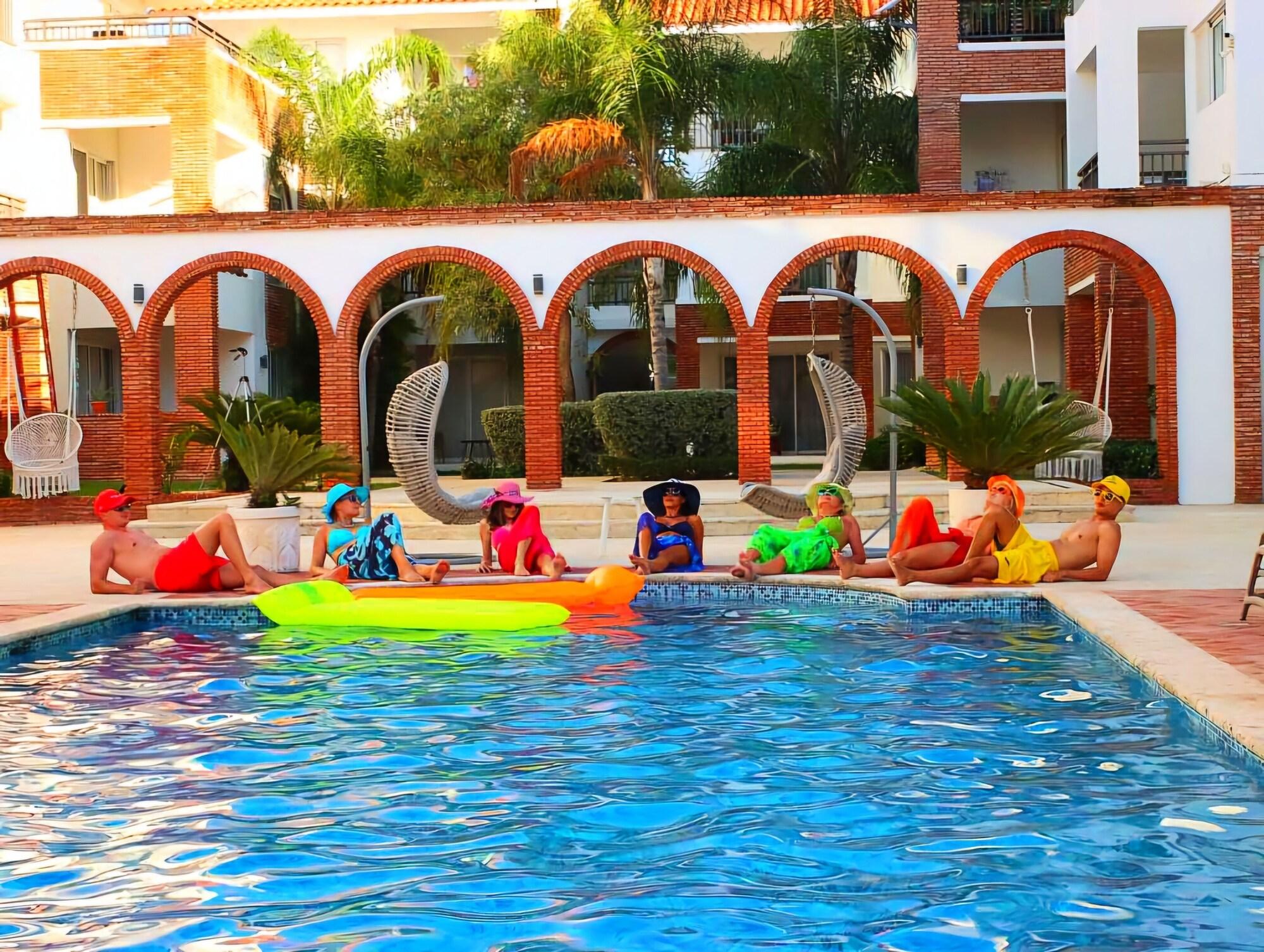 Vista Exterior Coral Village - Apartments Caribbean Cocktails