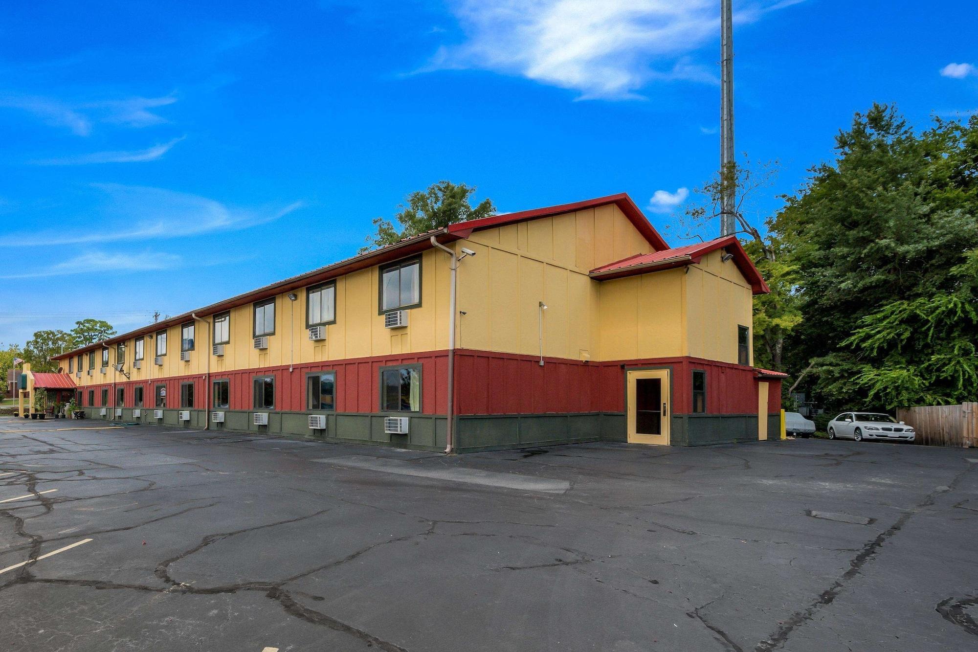 Vista Exterior Rodeway Inn