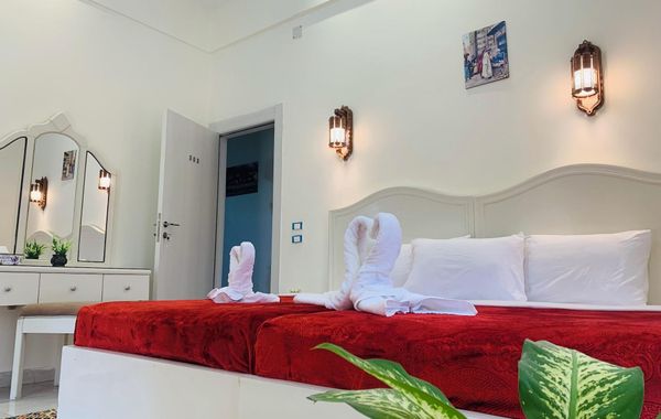 Crown Hotel