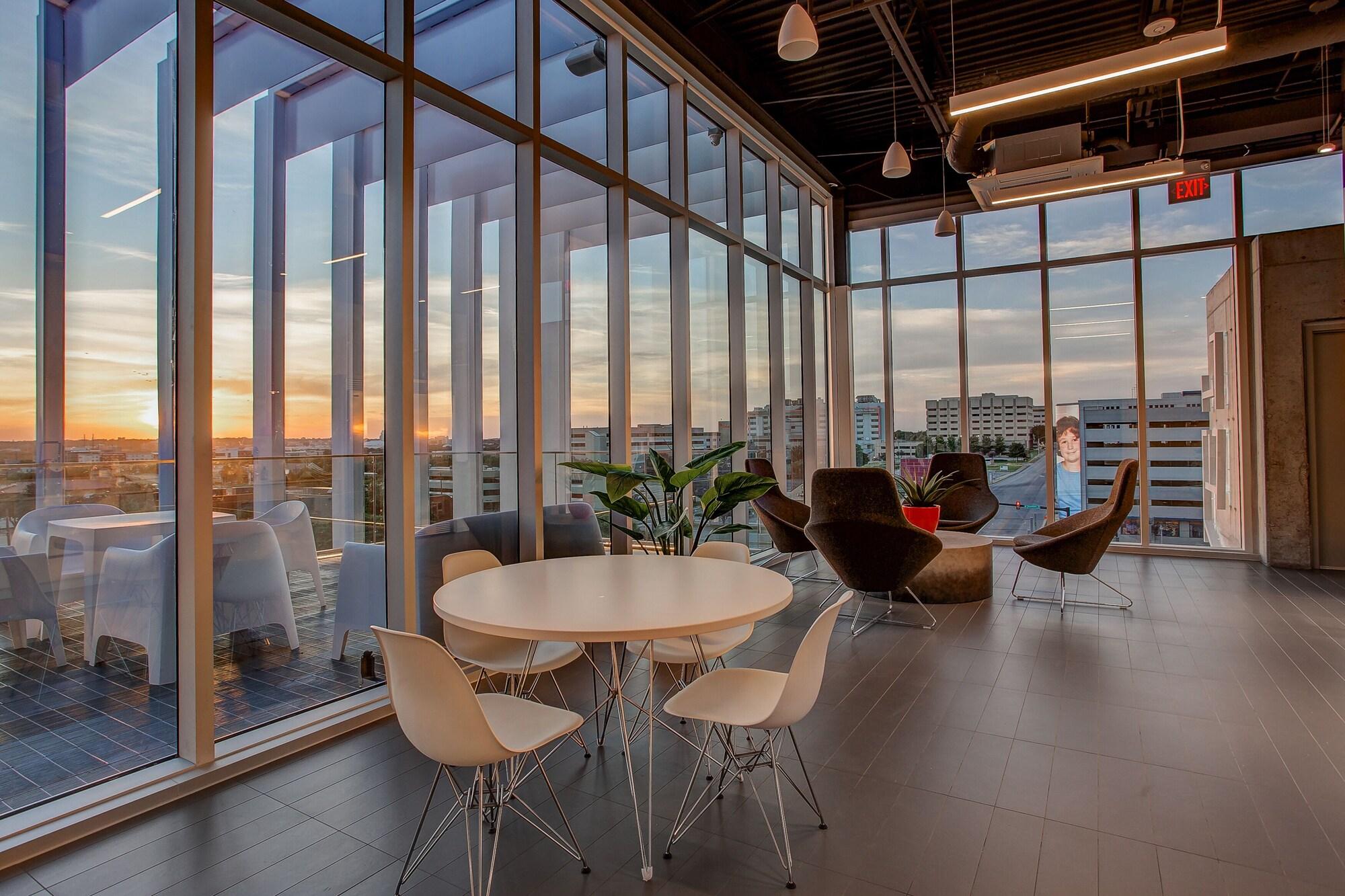 Comodidades del Alojamiento Hotel Revel