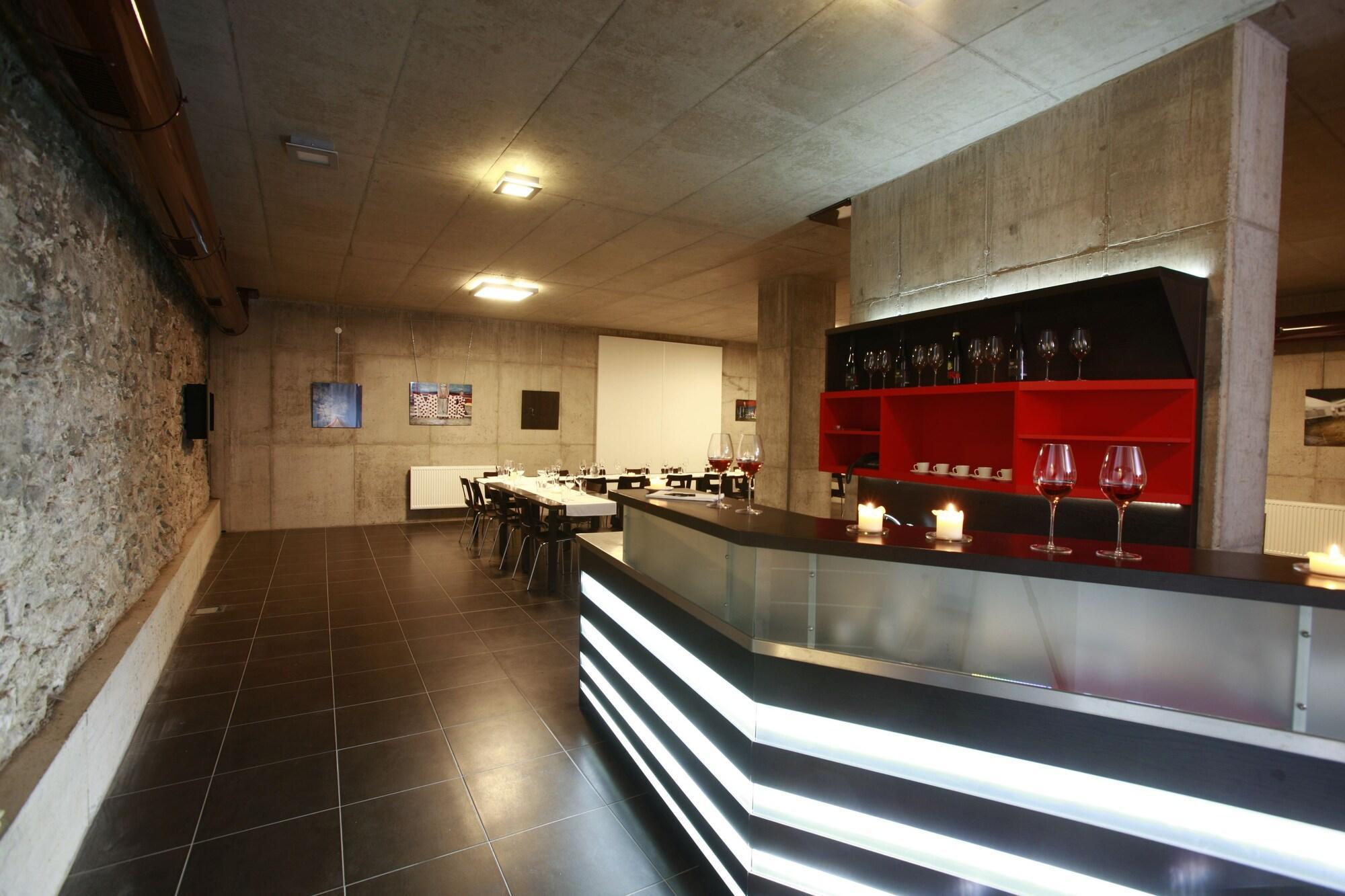 Bar/Salón Hotel Lahofer