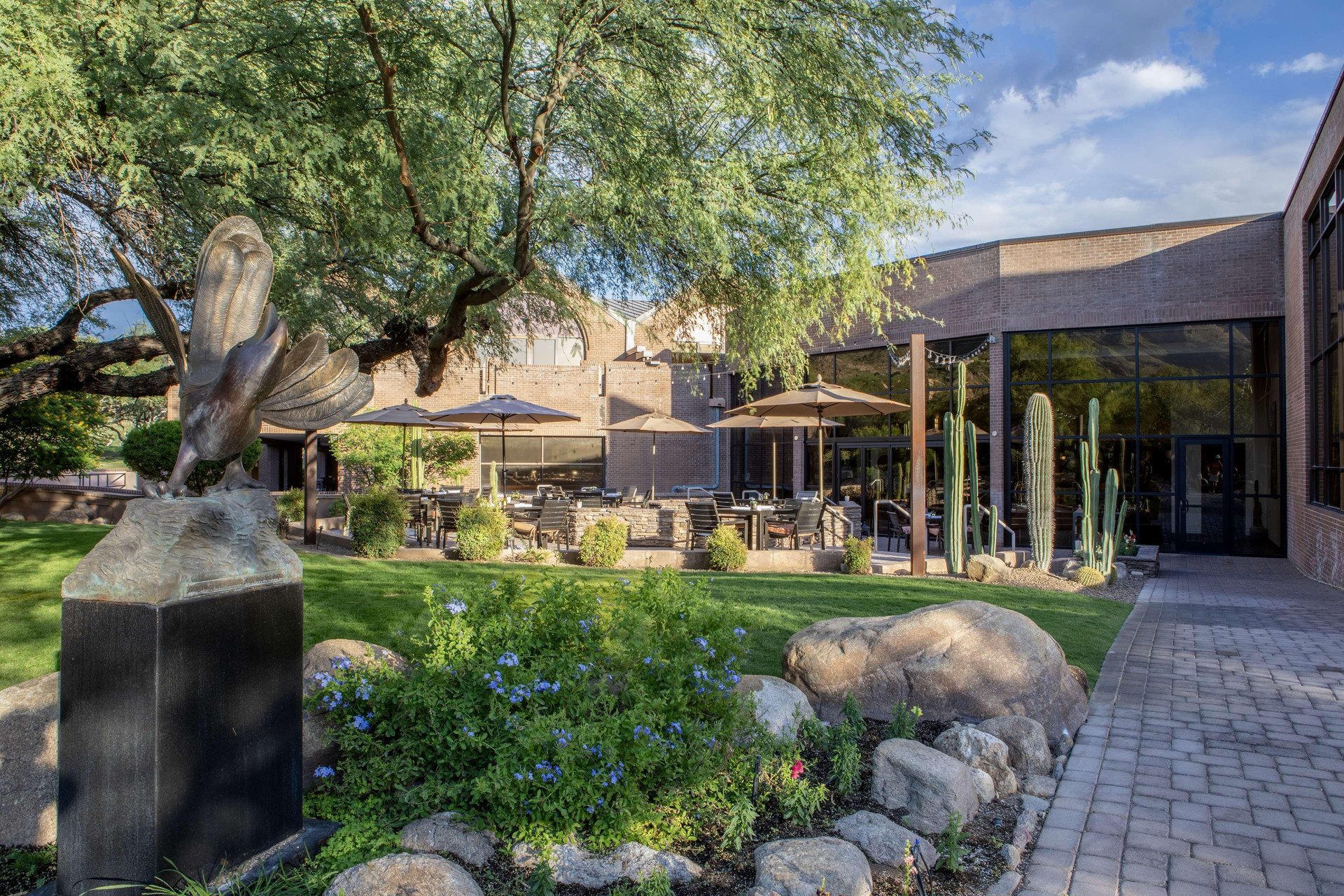 Vista Exterior The Lodge at Ventana Canyon