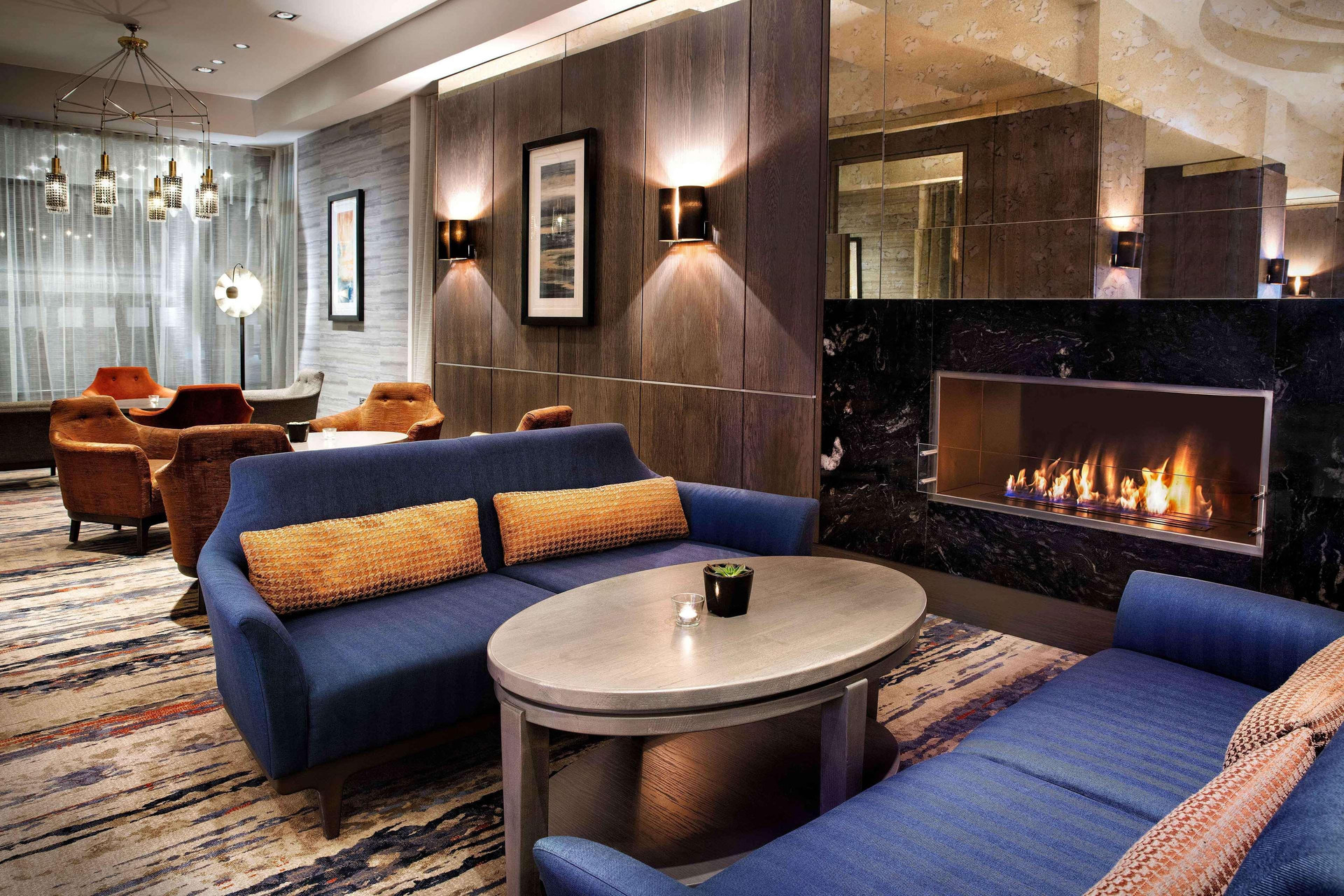 Vista Lobby DoubleTree by Hilton Glasgow Central