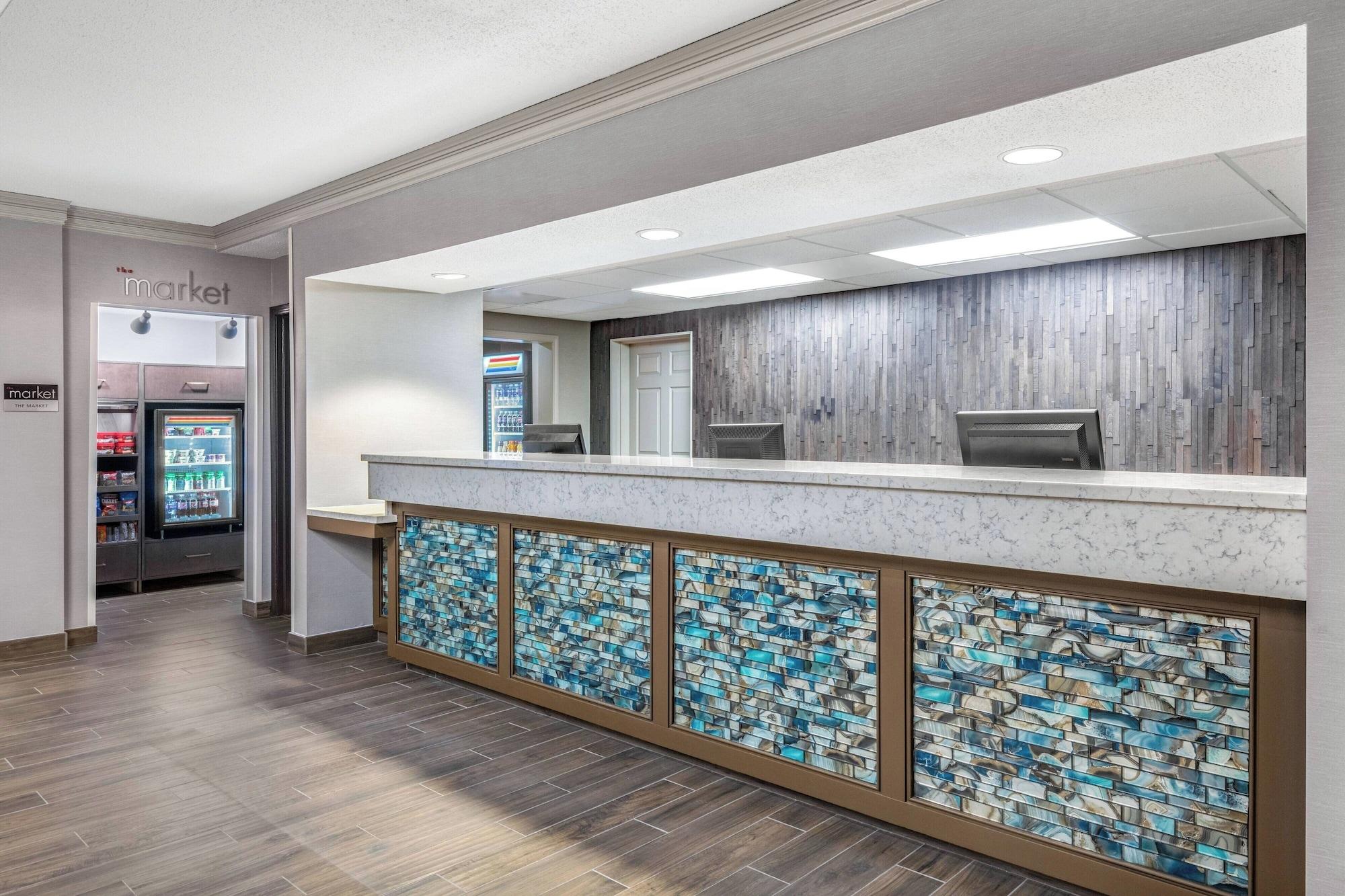 Vista Lobby Residence Inn by Marriott Indianapolis Downtown on the Canal