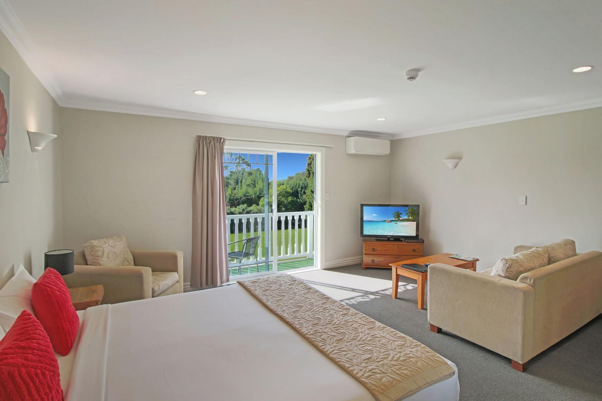 Varios Kerikeri Park Lodge