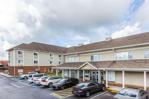 Alojamiento - Suburban Studios near University of North Carolina-Charlotte