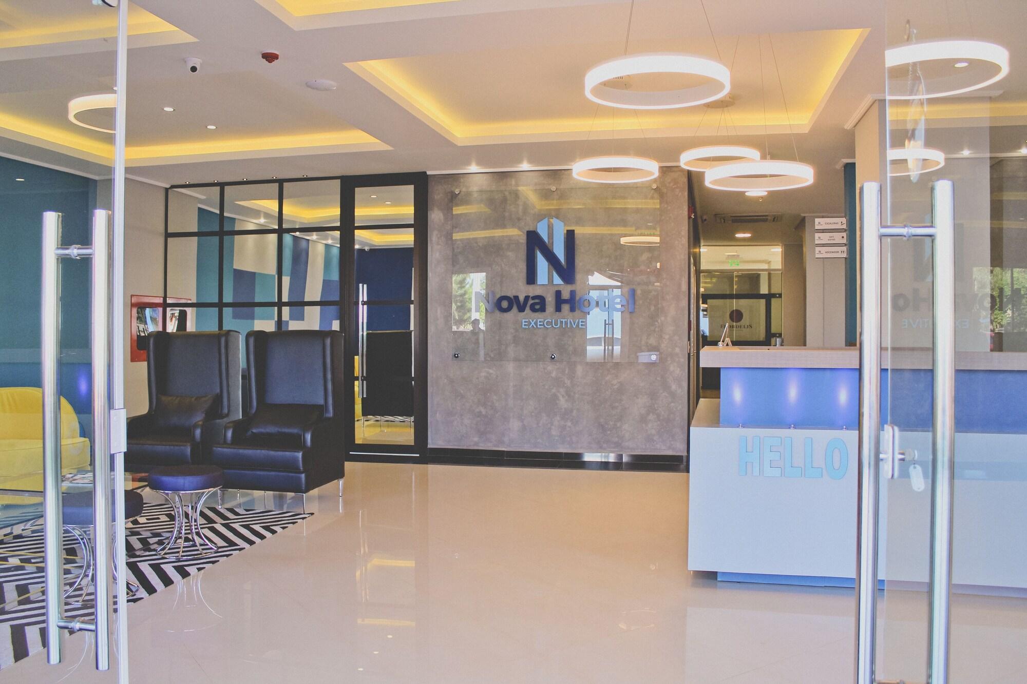 Vista Lobby Nova Hotel