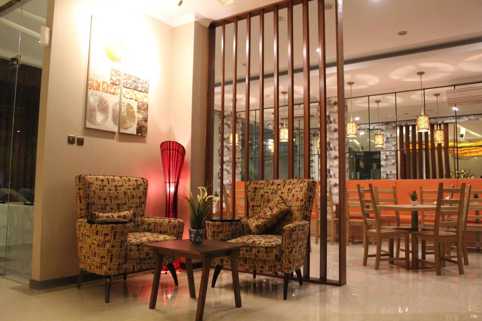 Vista Lobby Fontana Hotel Jakarta