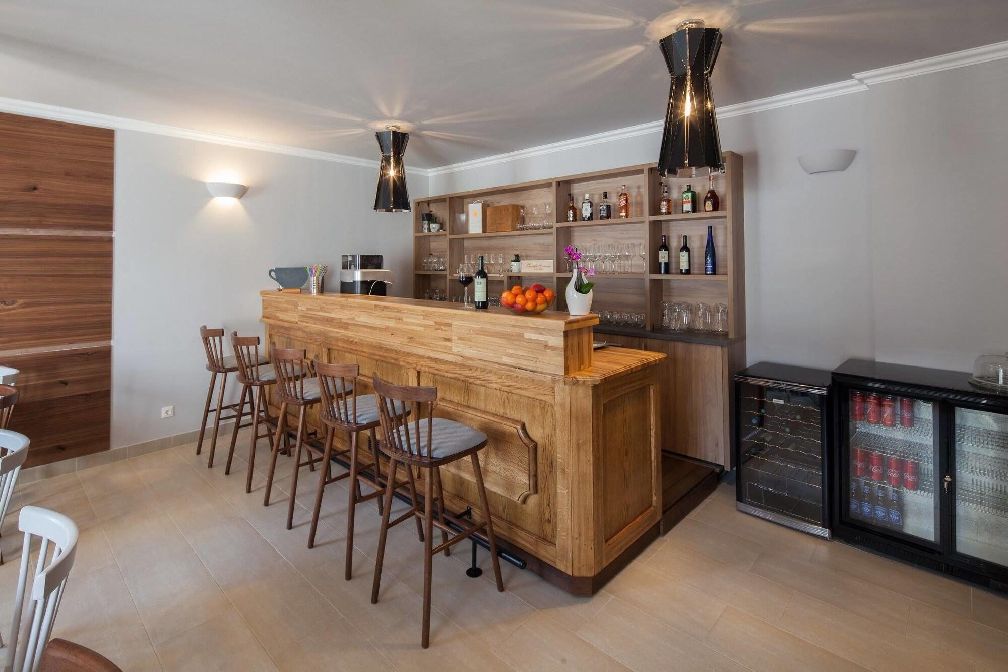 Bar/Salón Gasthof Delitz