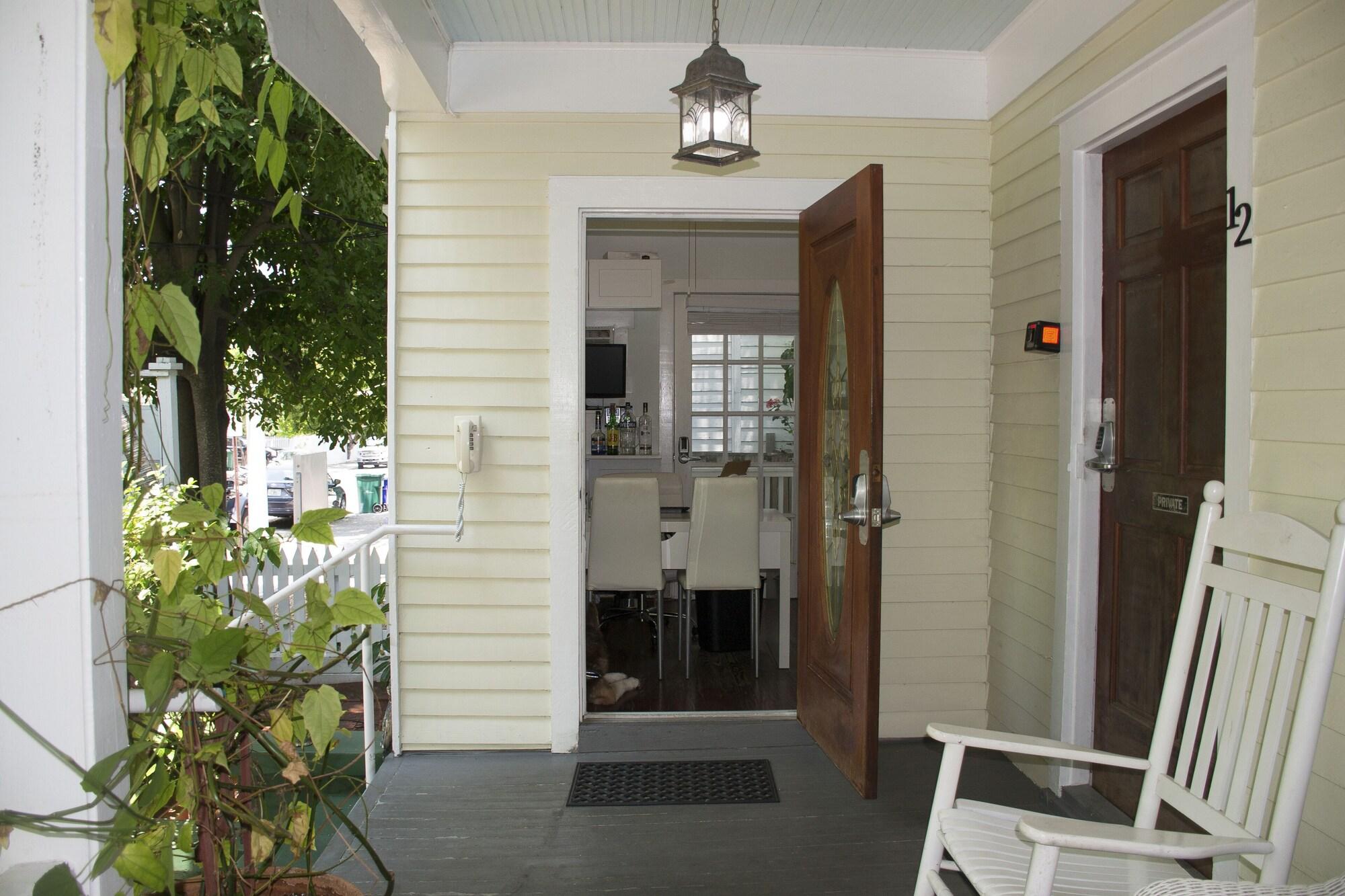 Vista Lobby The Garden House