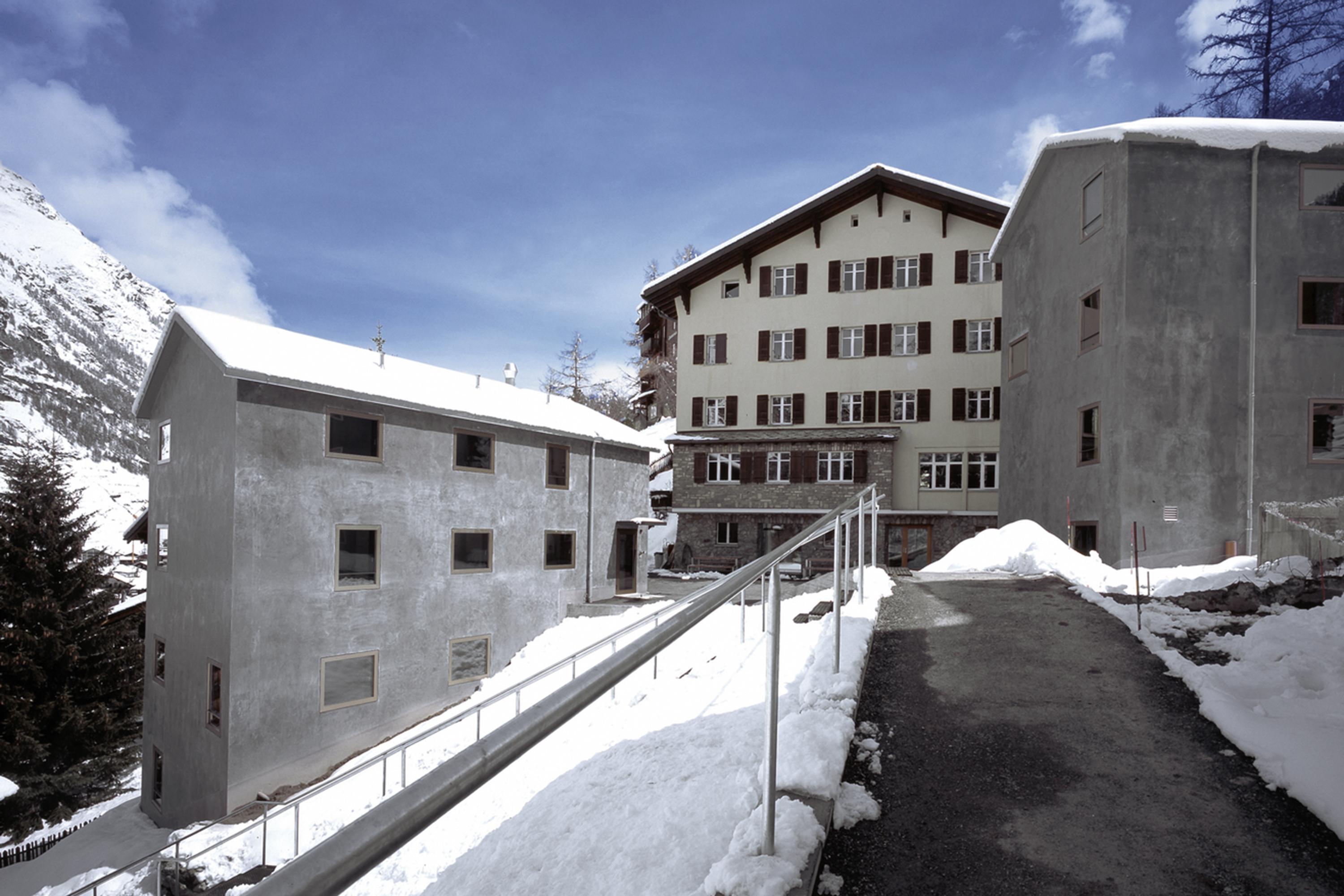 Vista Exterior Youth Hostel Zermatt