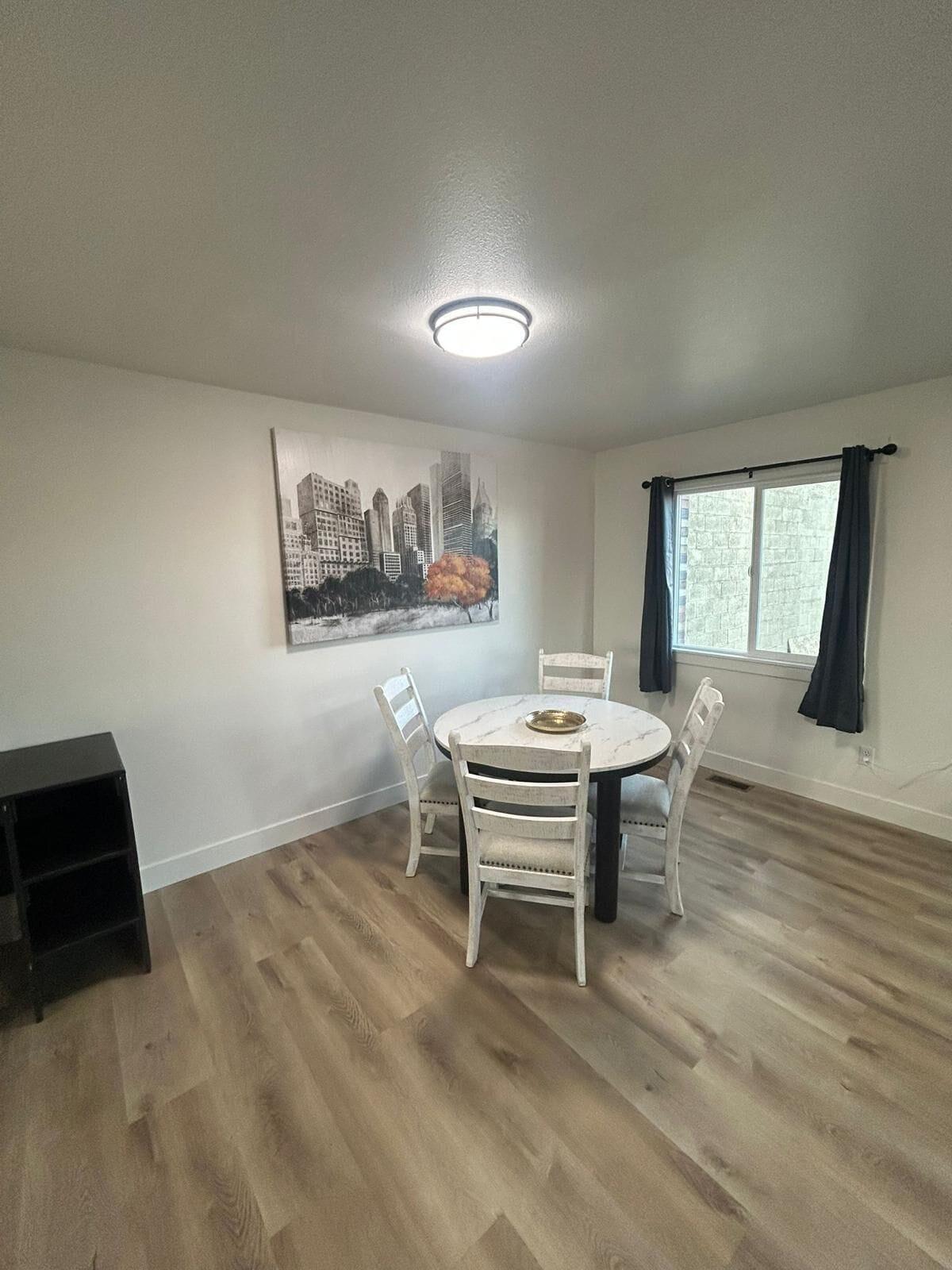 Restaurant CB&M Downtown Suites