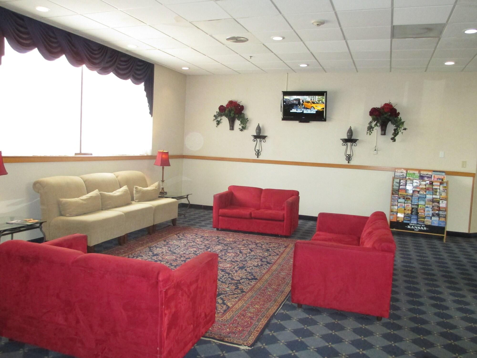 Vista Lobby Salina Ambassador Hotel and Conference Center