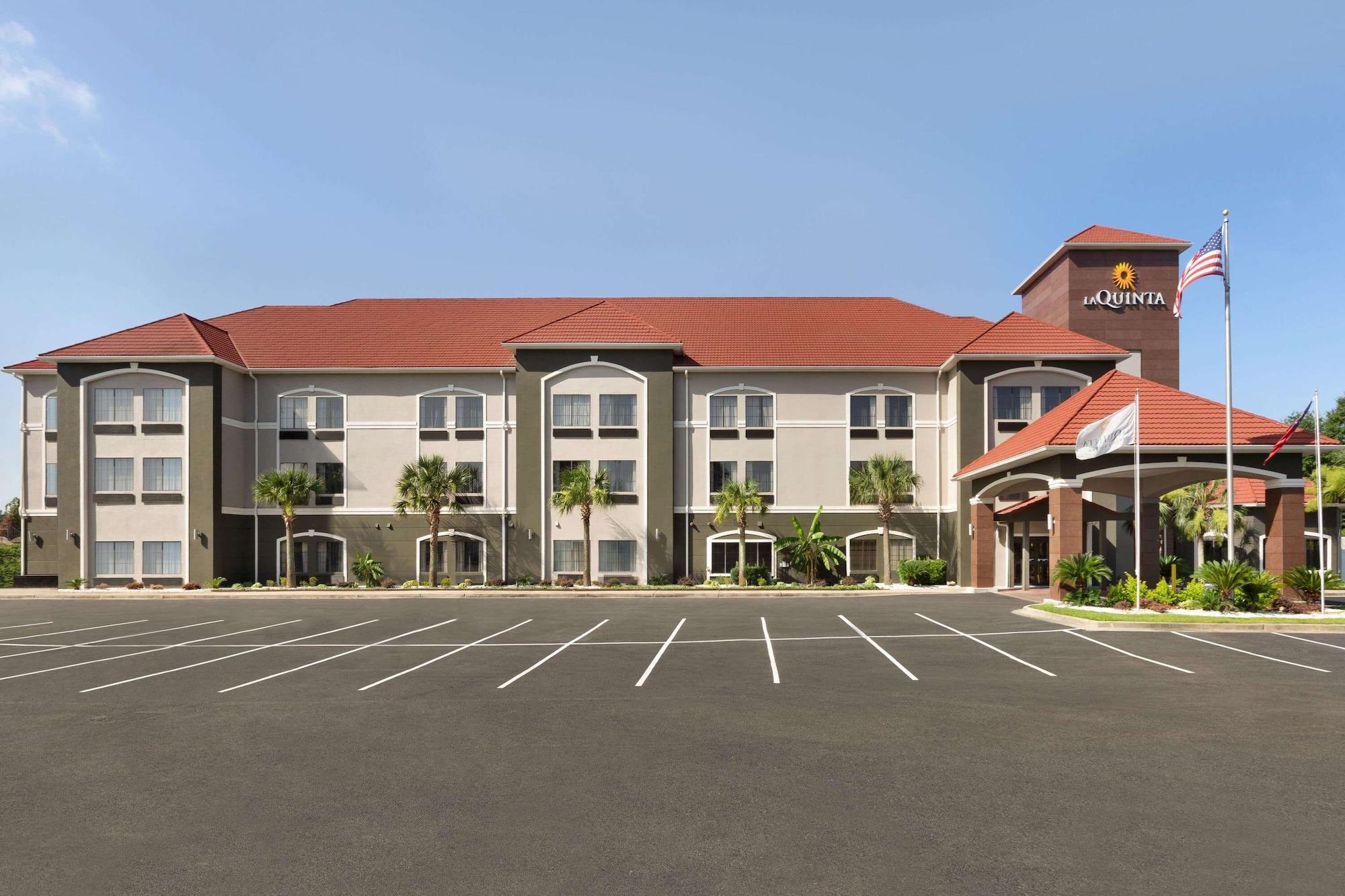 Vista Exterior La Quinta Inn & Suites by Wyndham Dublin