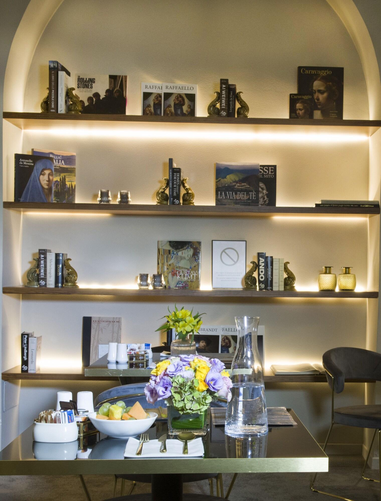 Bar/Salón Antico Albergo del Sole al Pantheon