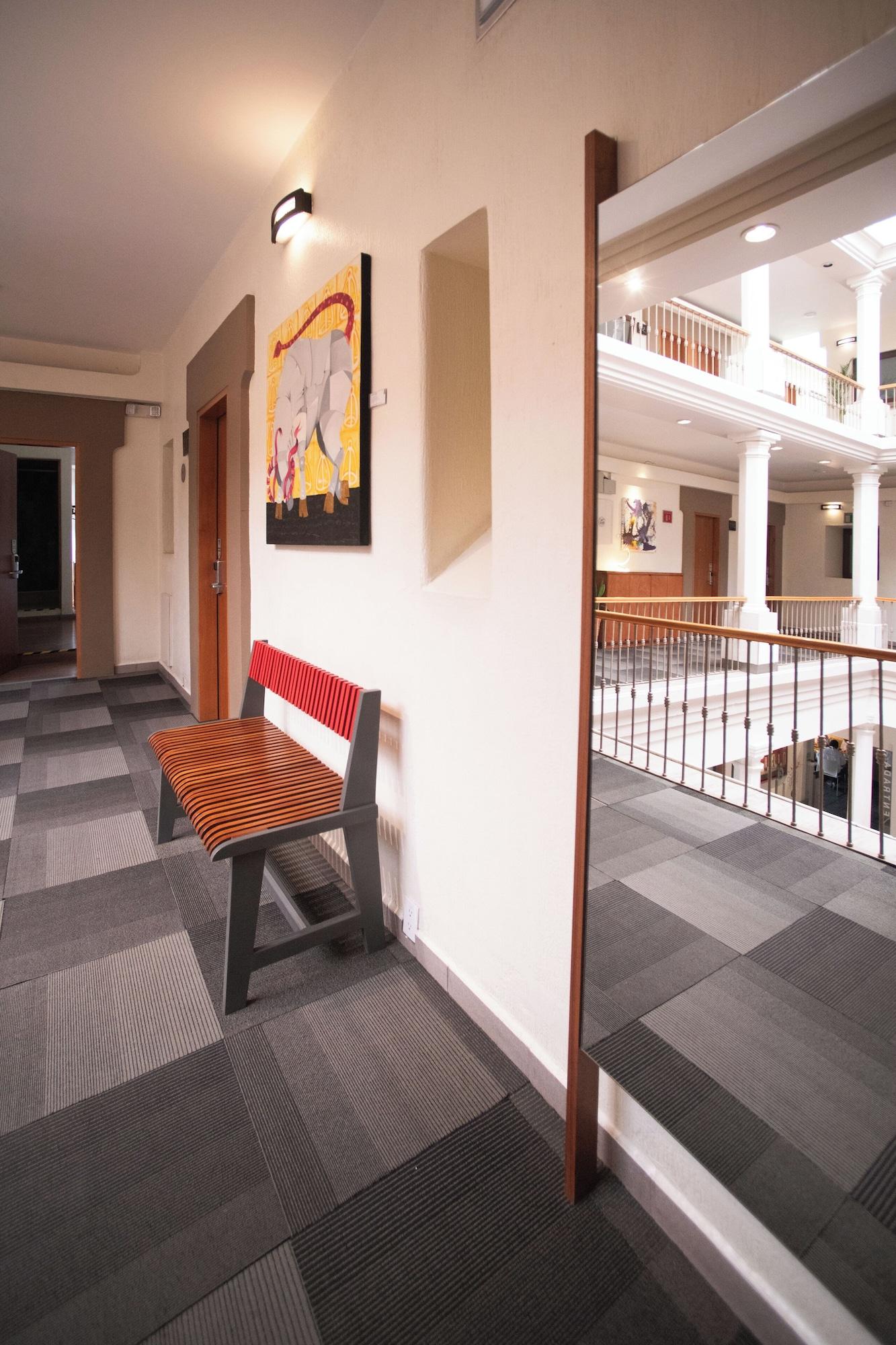 Varios Hotel Abu