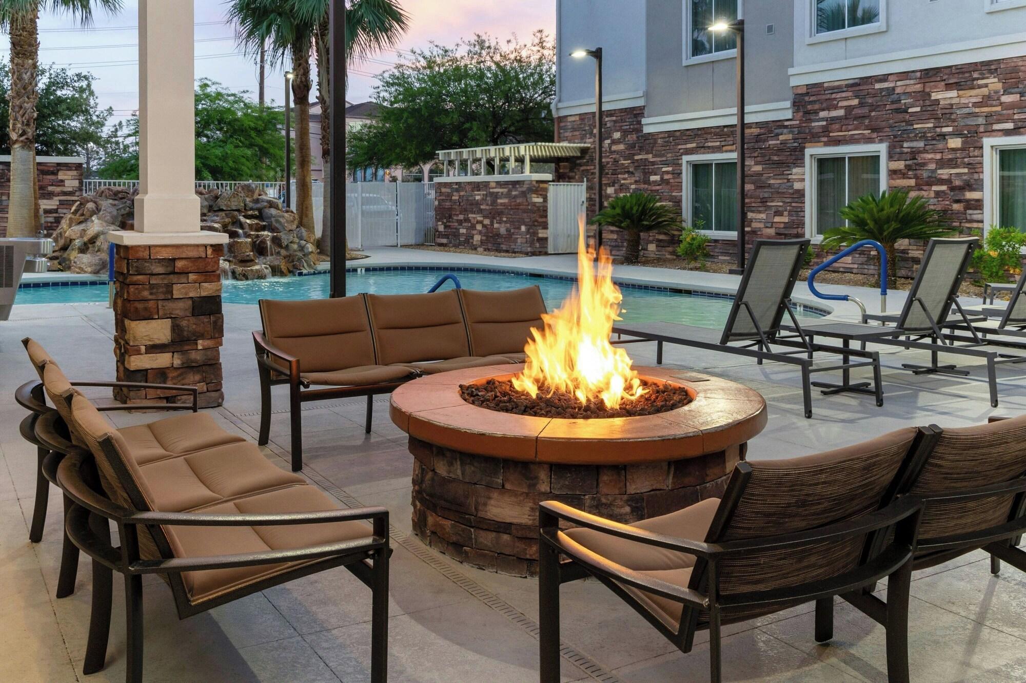 Vista Piscina Residence Inn Las Vegas Airport