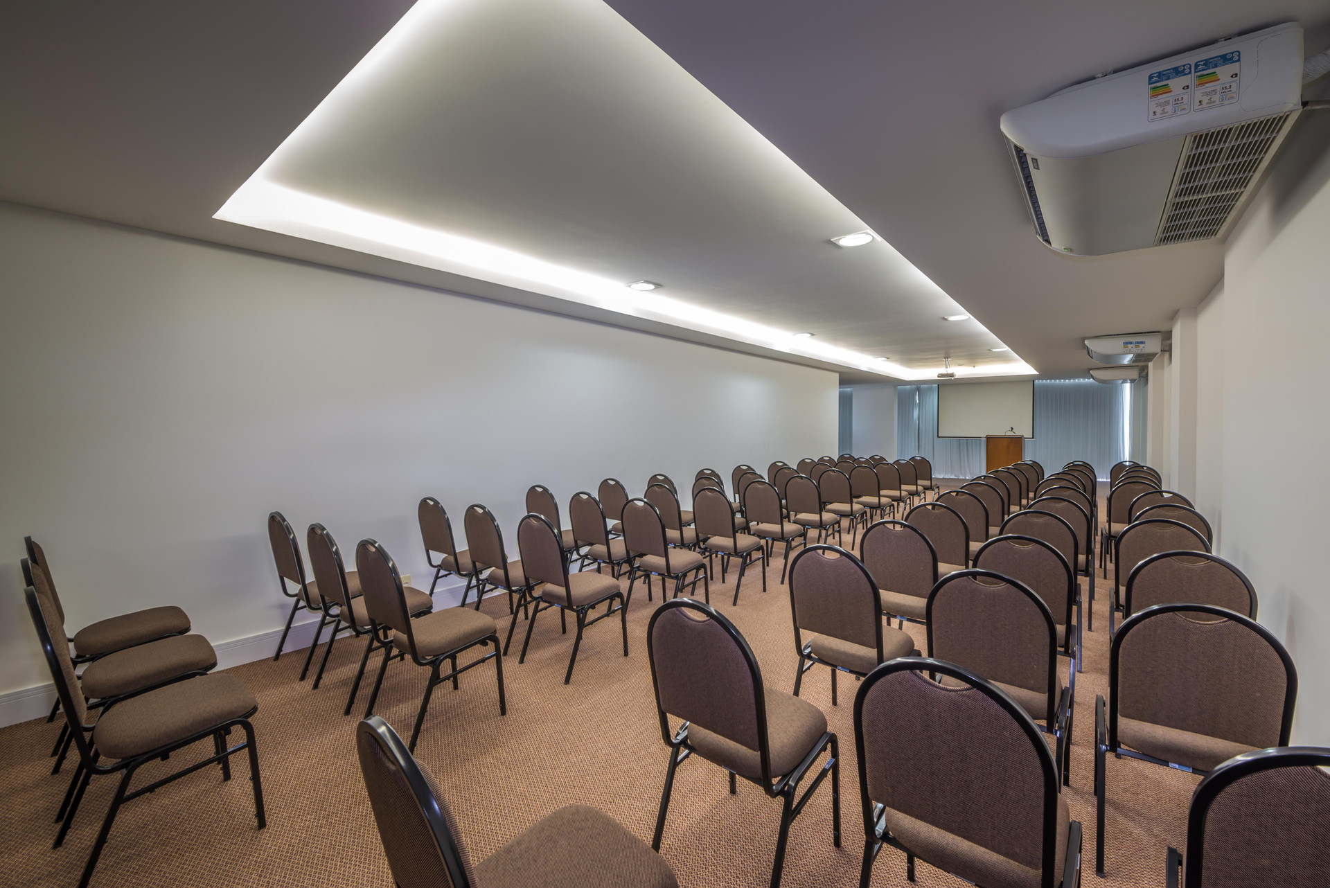 Sala de Reuniones Logic Hoteis Duque de Caxias