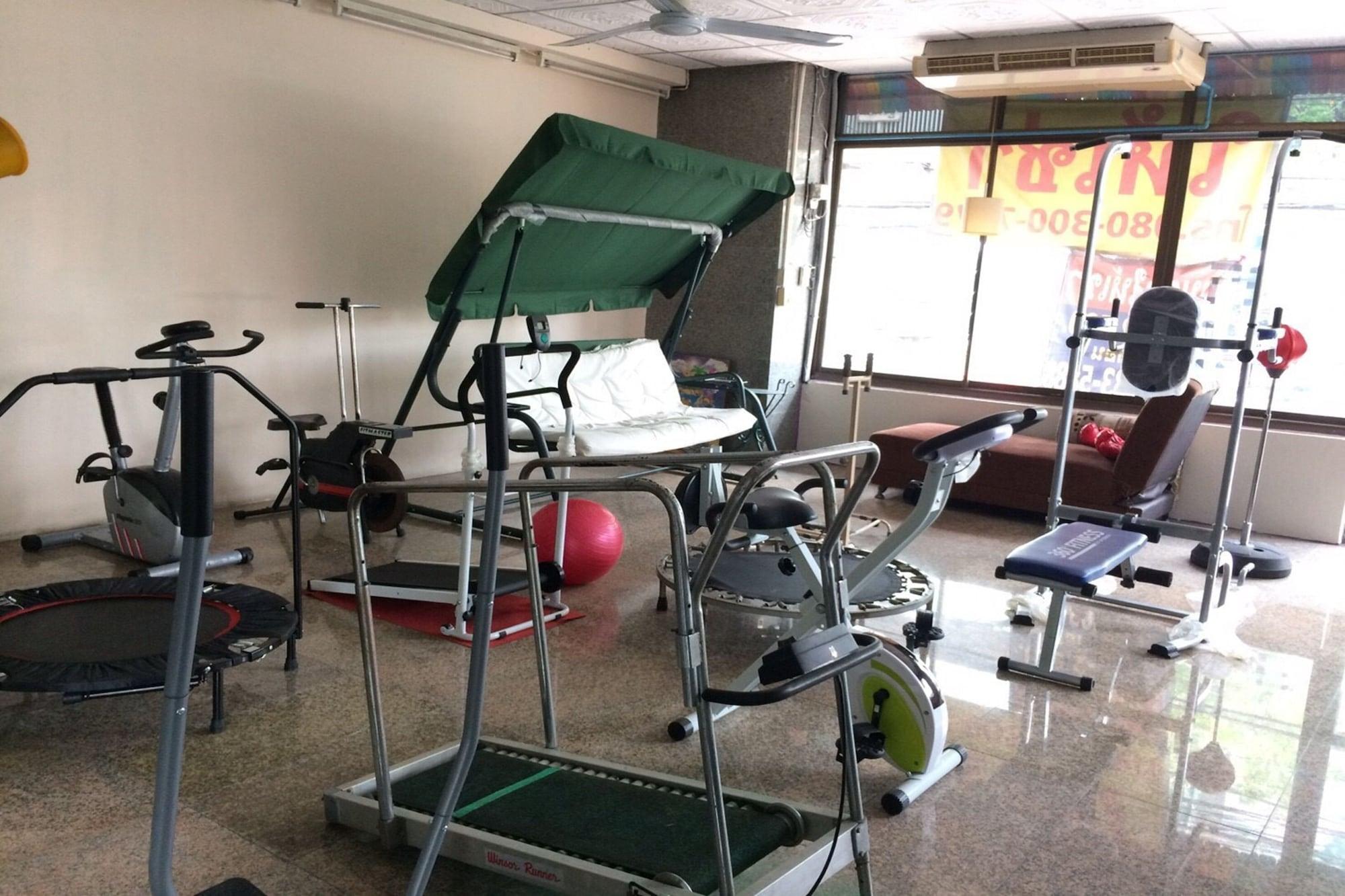 Gimnasio Win Bangna Hotel