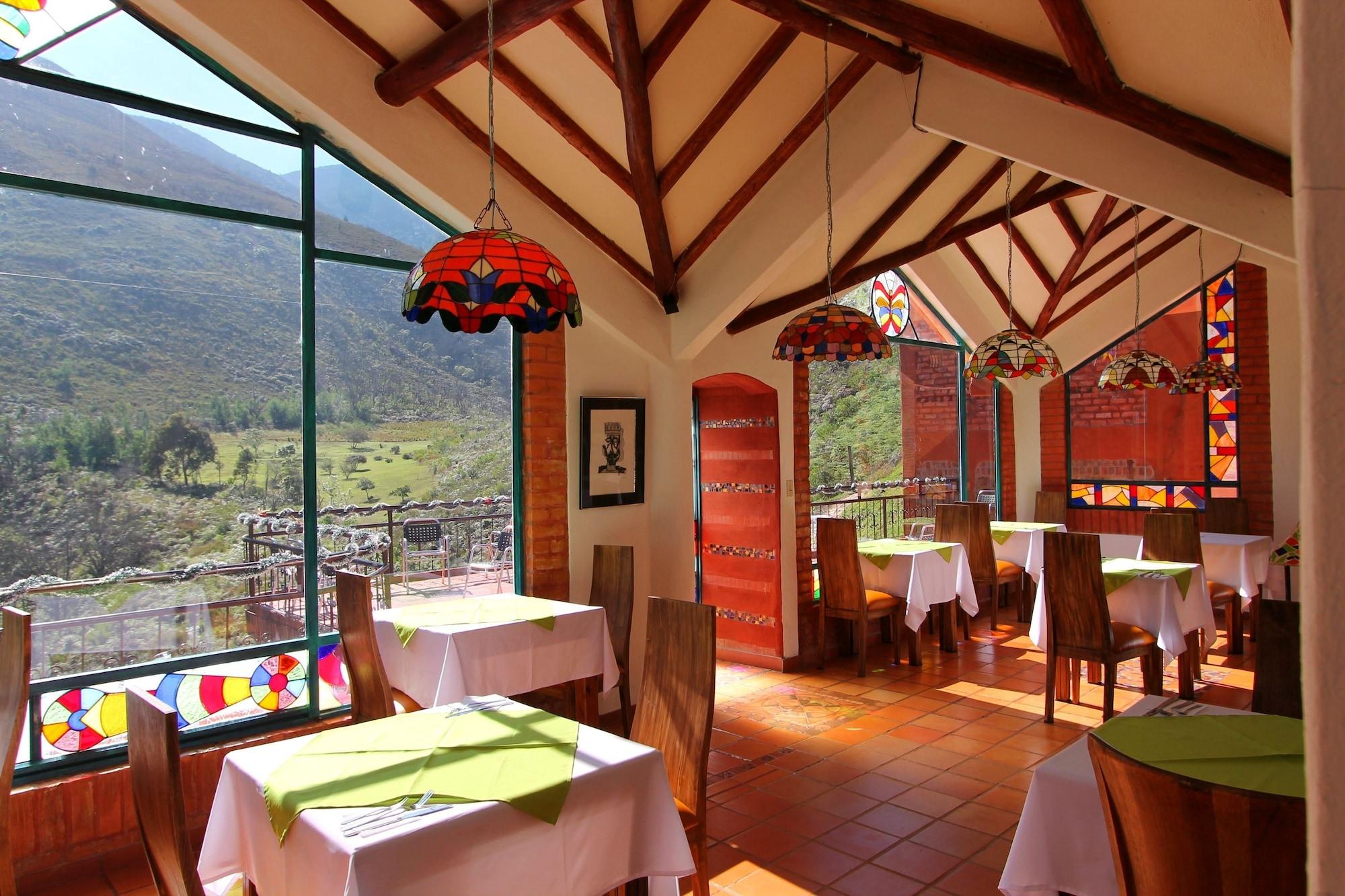 Restaurant Suites Arcoiris
