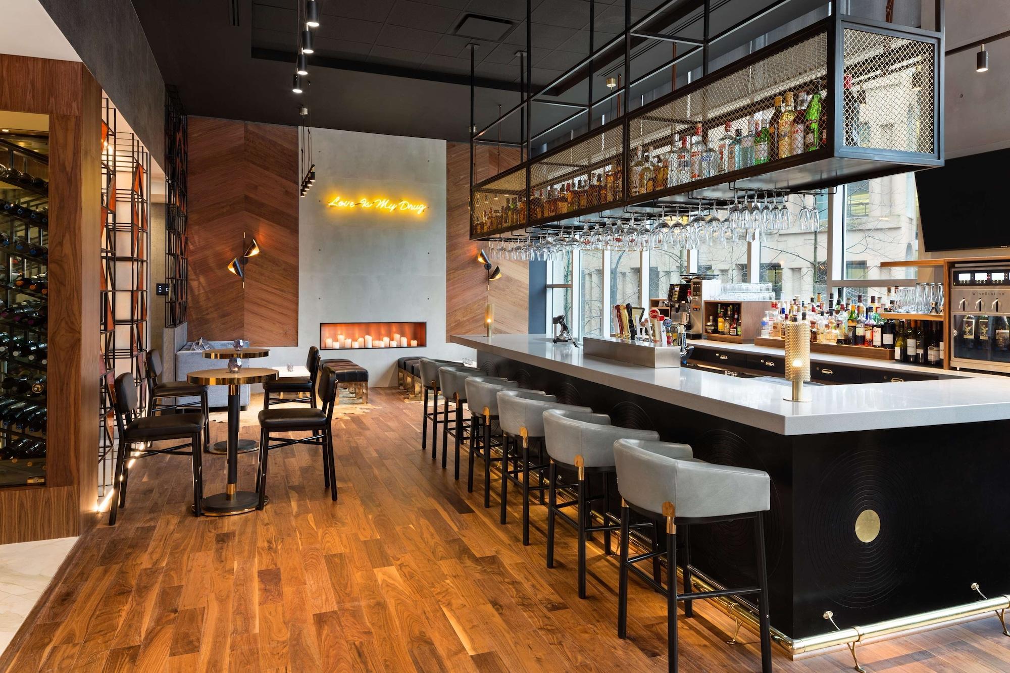 Bar/Salón Hilton Vancouver Downtown