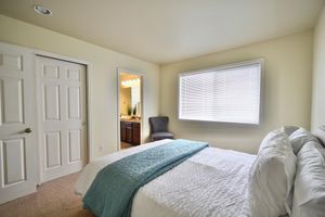 Alquiler Vacacional - Wonderful 3-bedroom house in Renton, 15 min from Seattle, 2 min to Coulon Park