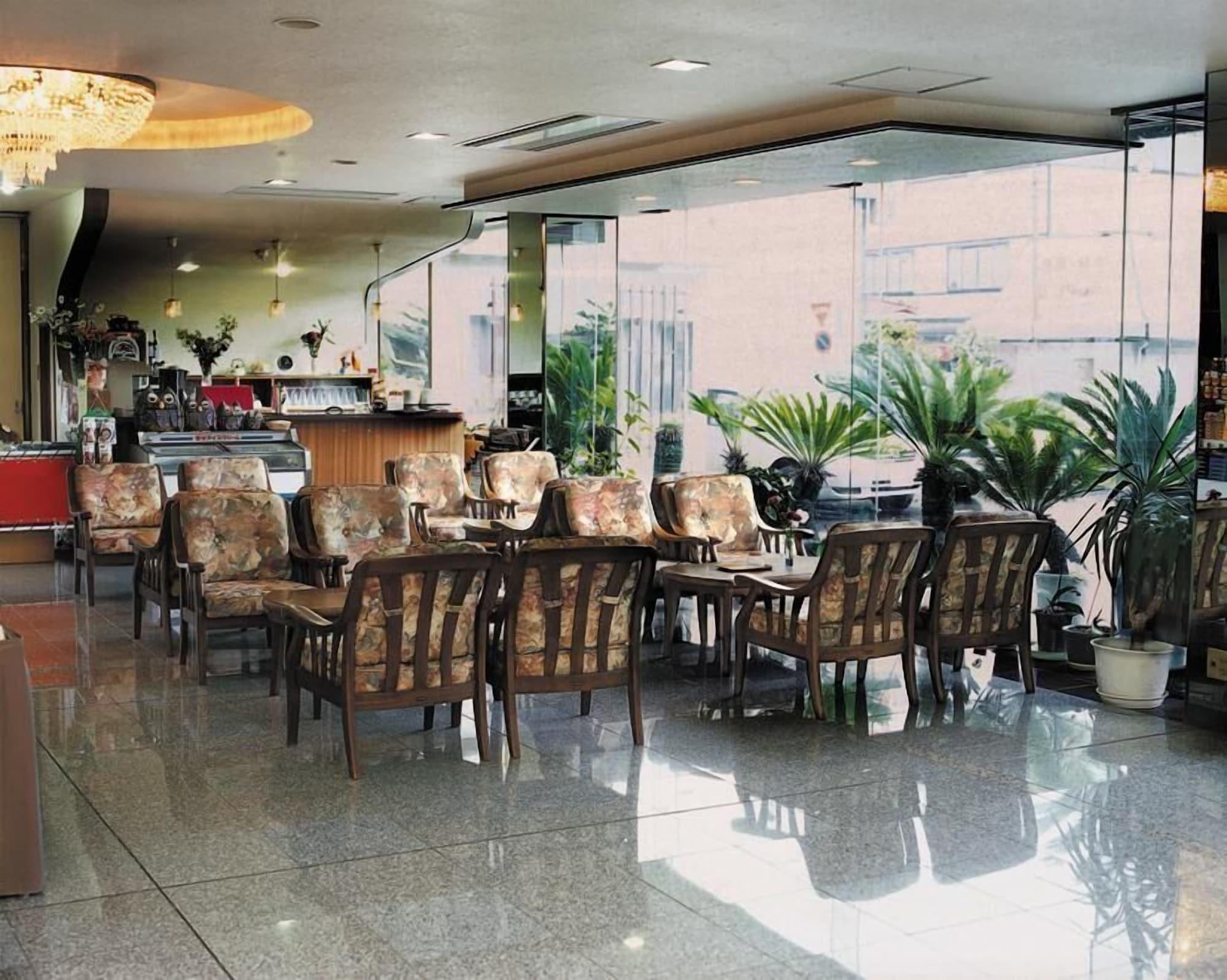 Vista Lobby Hotel Grand Toya