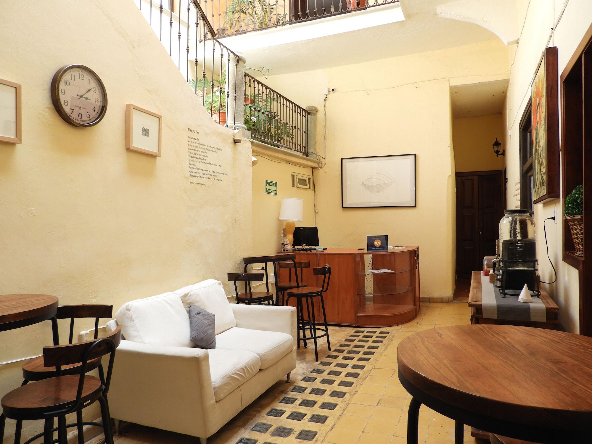 Vista Lobby Hotel Viejo Zaguán by Lunian