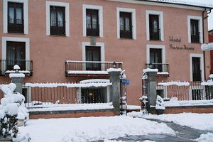 Alojamiento - Hostal Restaurante Puerta del Alcázar