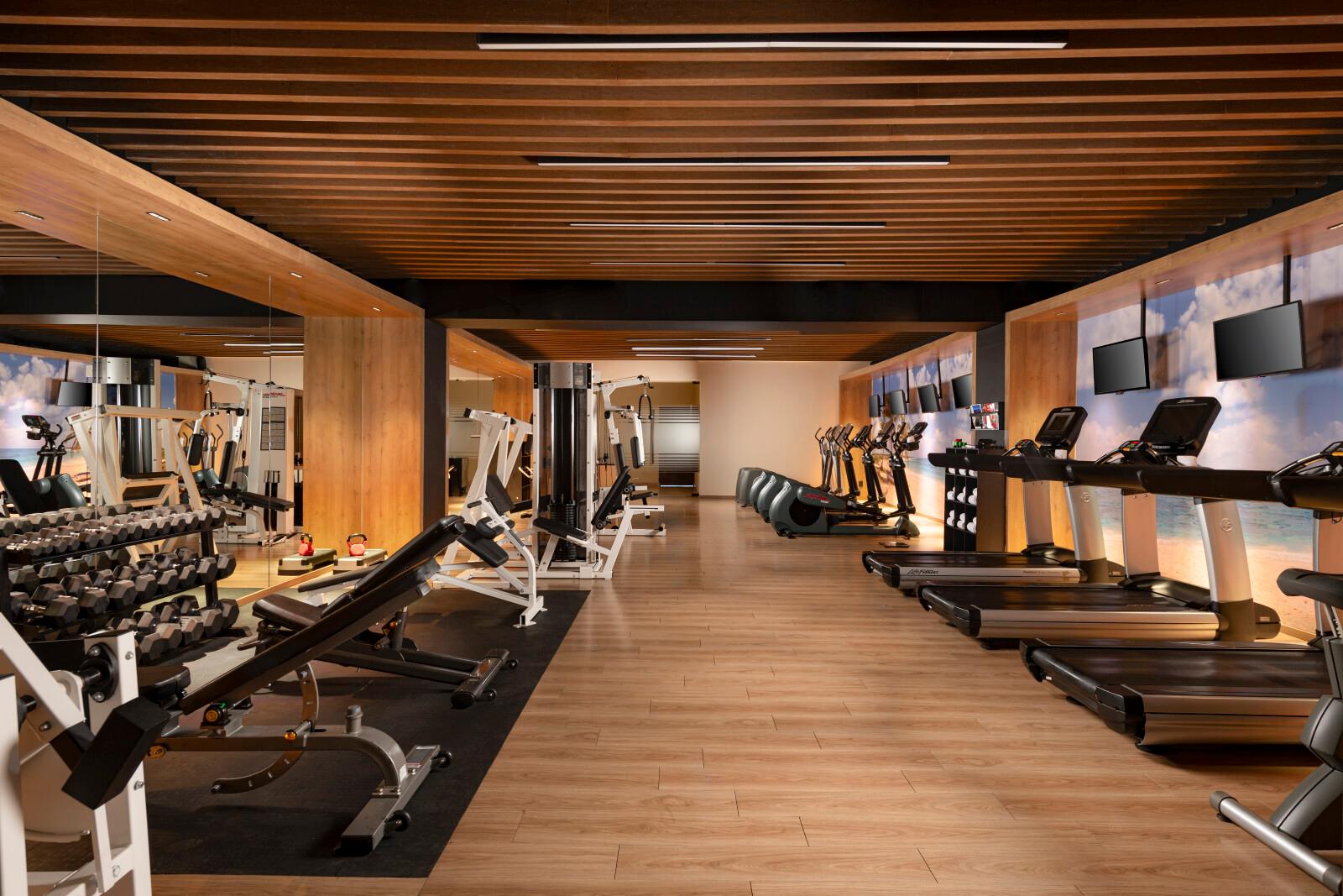 Gimnasio Velas Vallarta Suite Resort