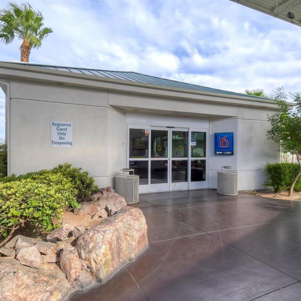 Motel 6 Las Vegas – Tropicana