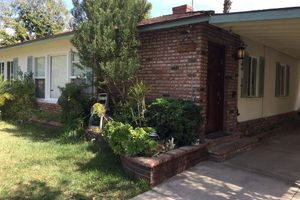 Alojamiento - Lovely 2 Bedroom Home with Pool