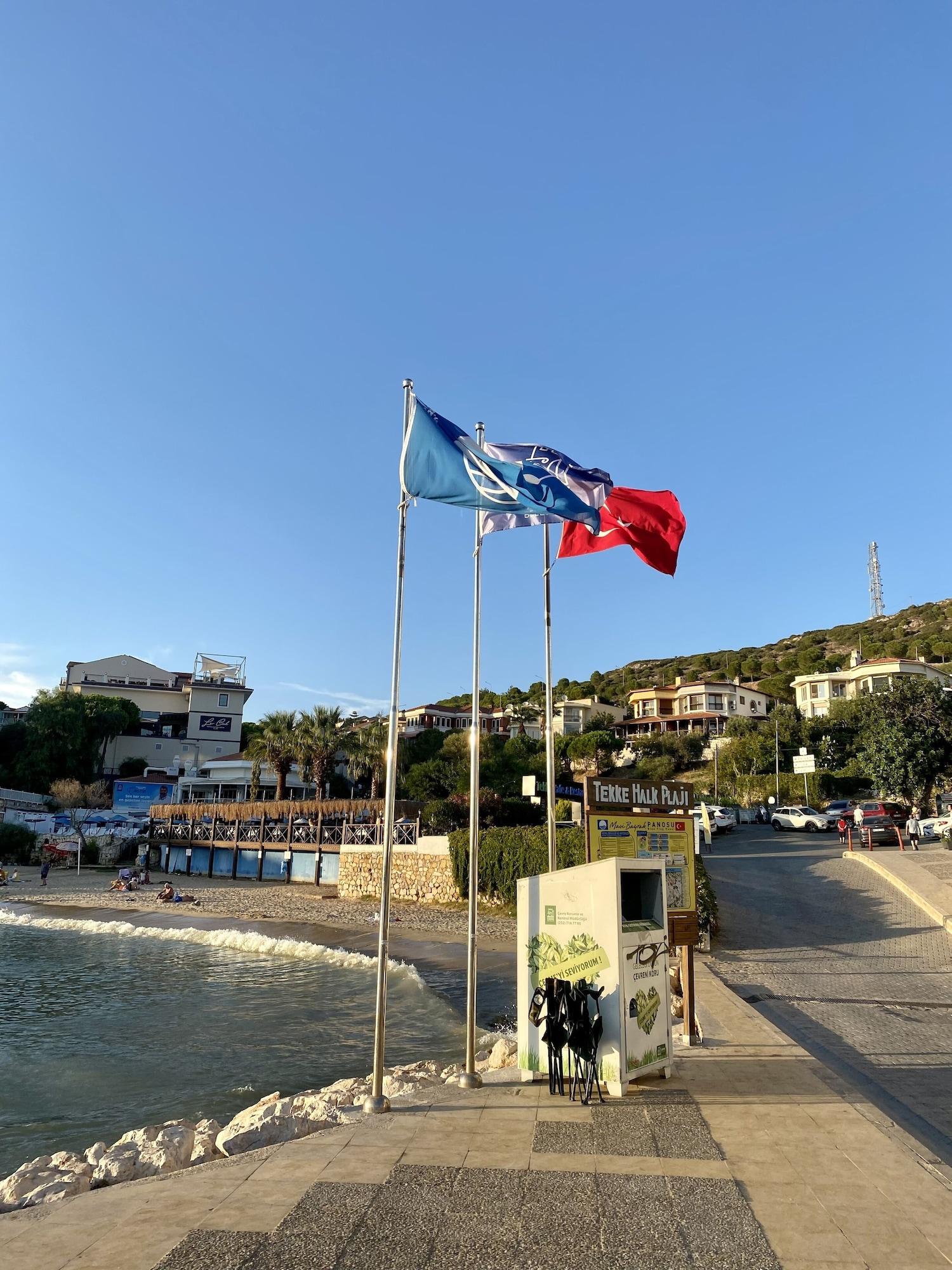 Playa Larimar Boutique Hotel