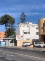 Alquiler Vacacional - Villa Biznaga; with private pool; gym; cinema, parking and lots of sun!