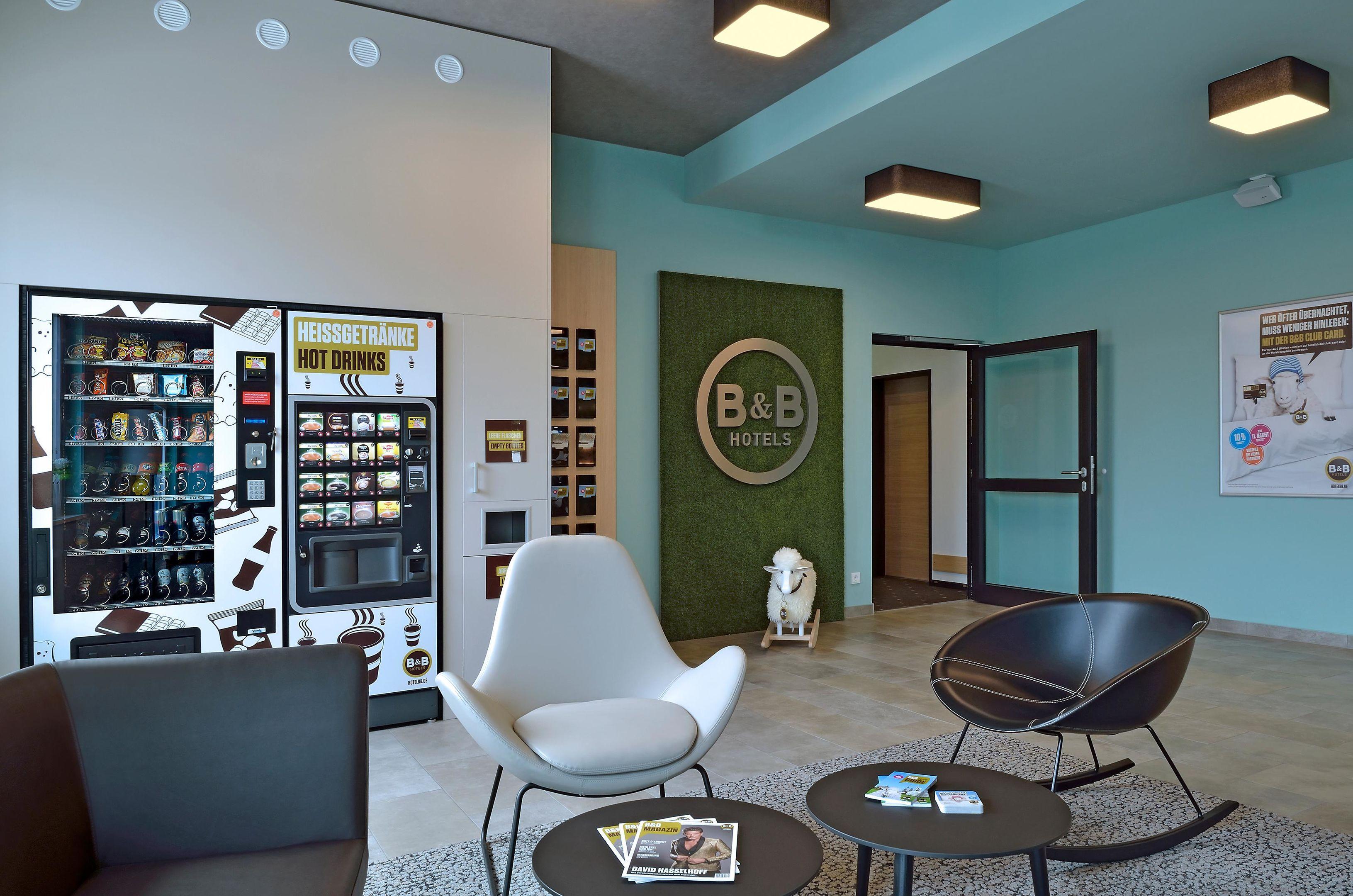 Vista Lobby B&B Hotel Neuss