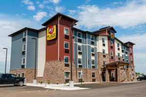 Alojamiento - My Place Hotel - Brookings, SD
