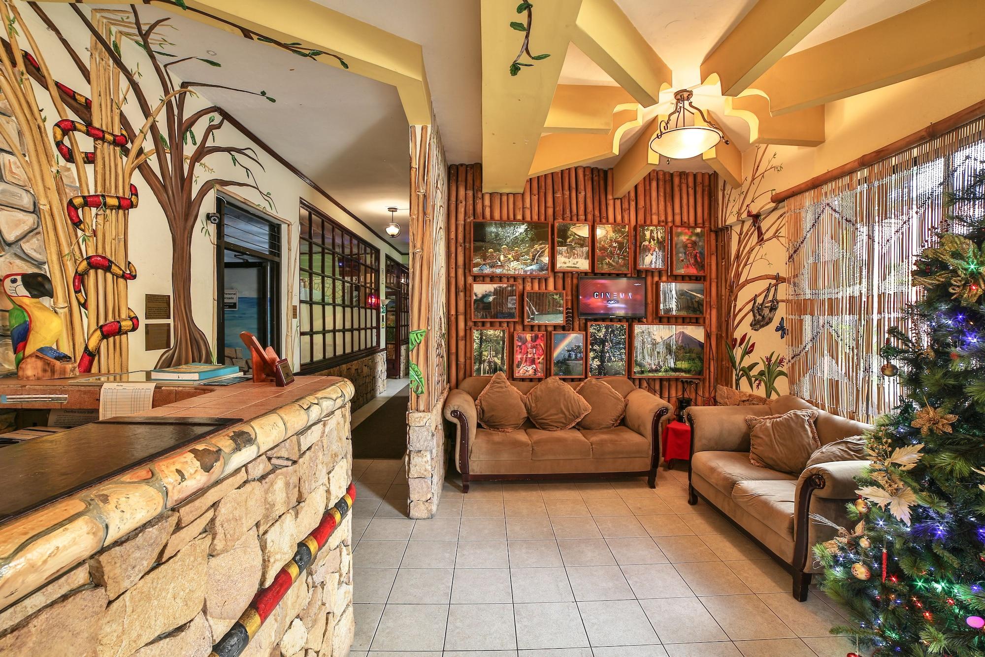 Vista Lobby Adventure Inn