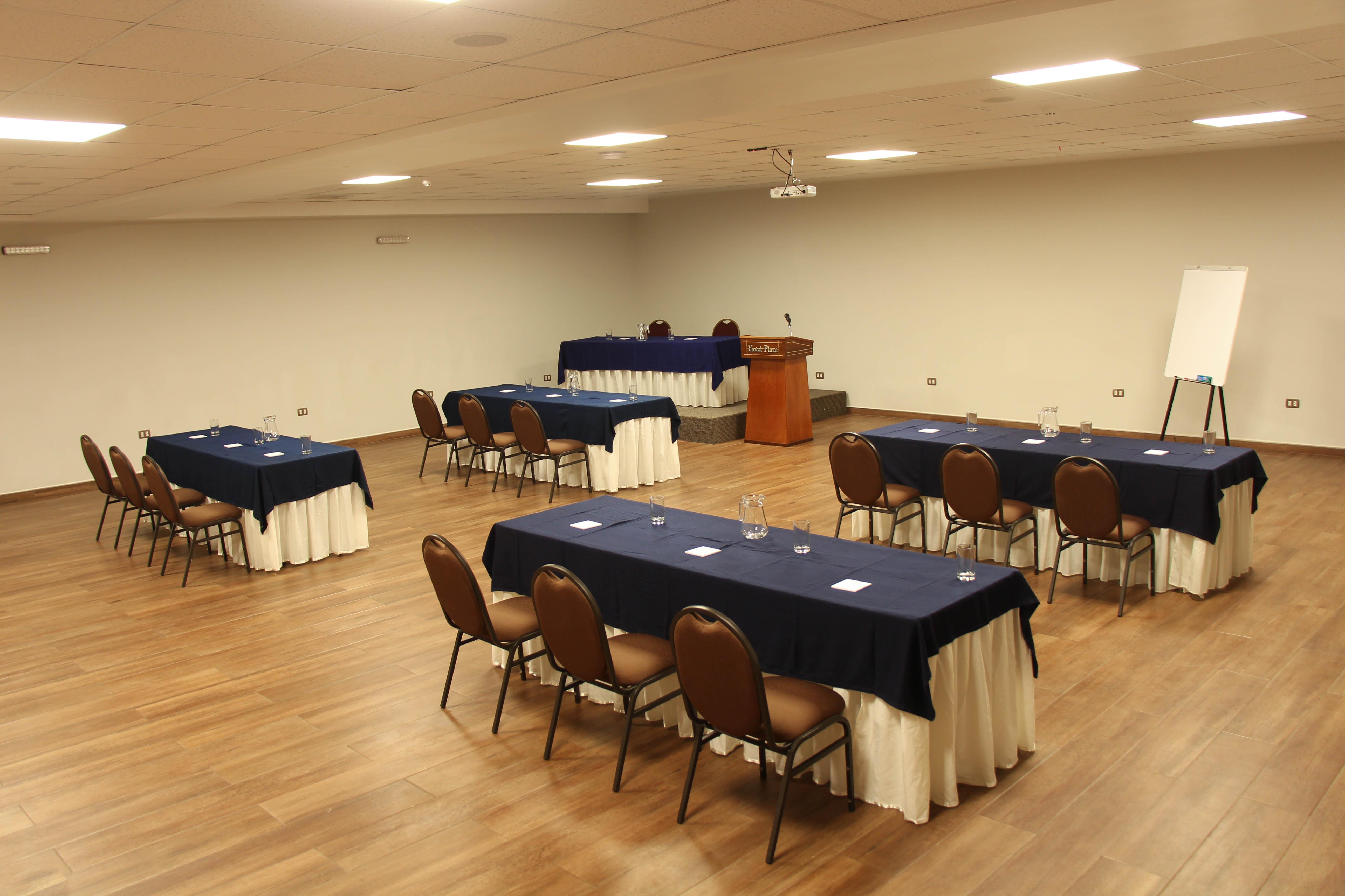 Sala de Reuniones Hotel Unu