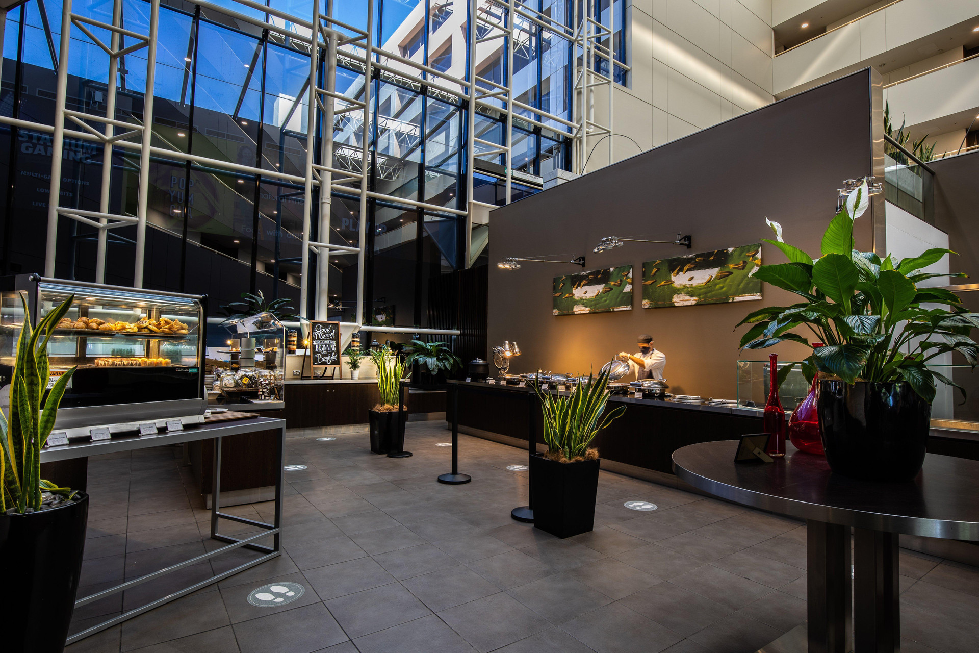 Restaurant Crowne Plaza Canberra by IHG