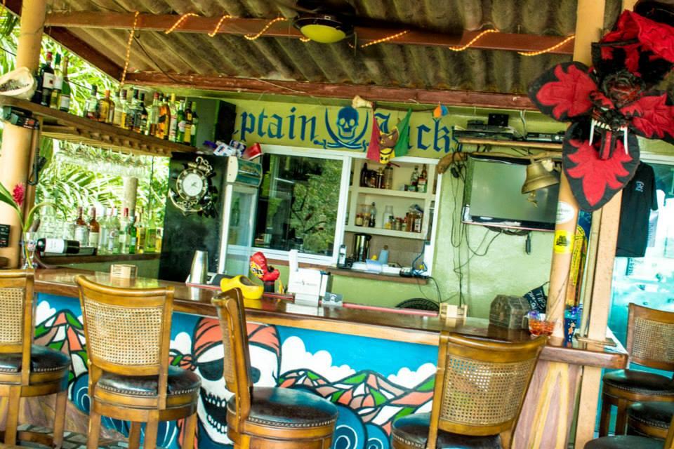 Vista Lobby Captain Jacks